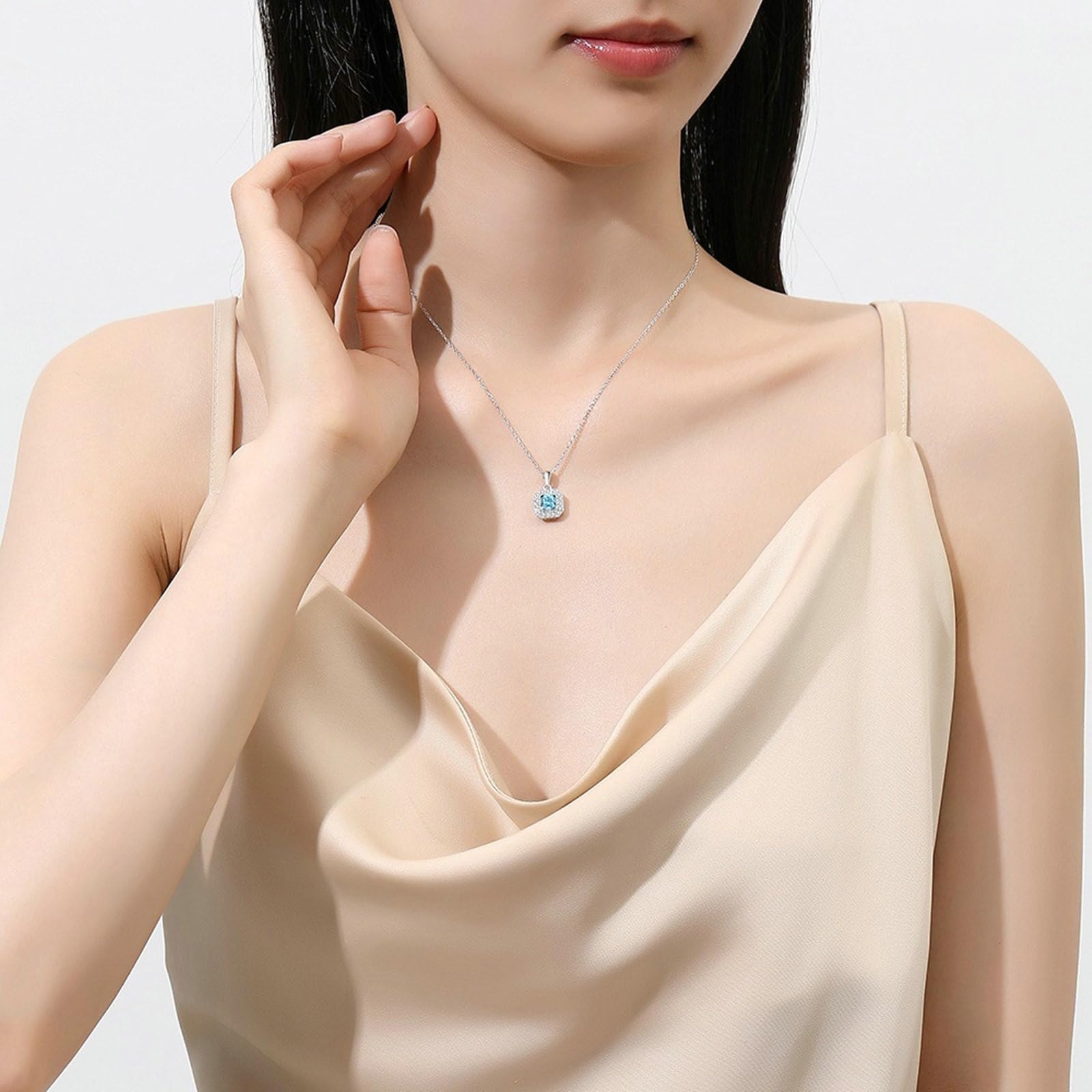 Wycian Collana da donna in oro bianco 18 carati con topazio blu e moissanite, collana geometrica con simbolo dell'infinito, 45 cm