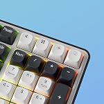 Redragon K689 Joint filaire RGB Clavier de jeu, 104 Clés + Extra 4 Clavier mécanique Hotkeys avec socket à chaud/modifié, 5-Layer Amortissement du bruit, Capuchons de couleur mélangée, Commutateur linéaire personnalisé