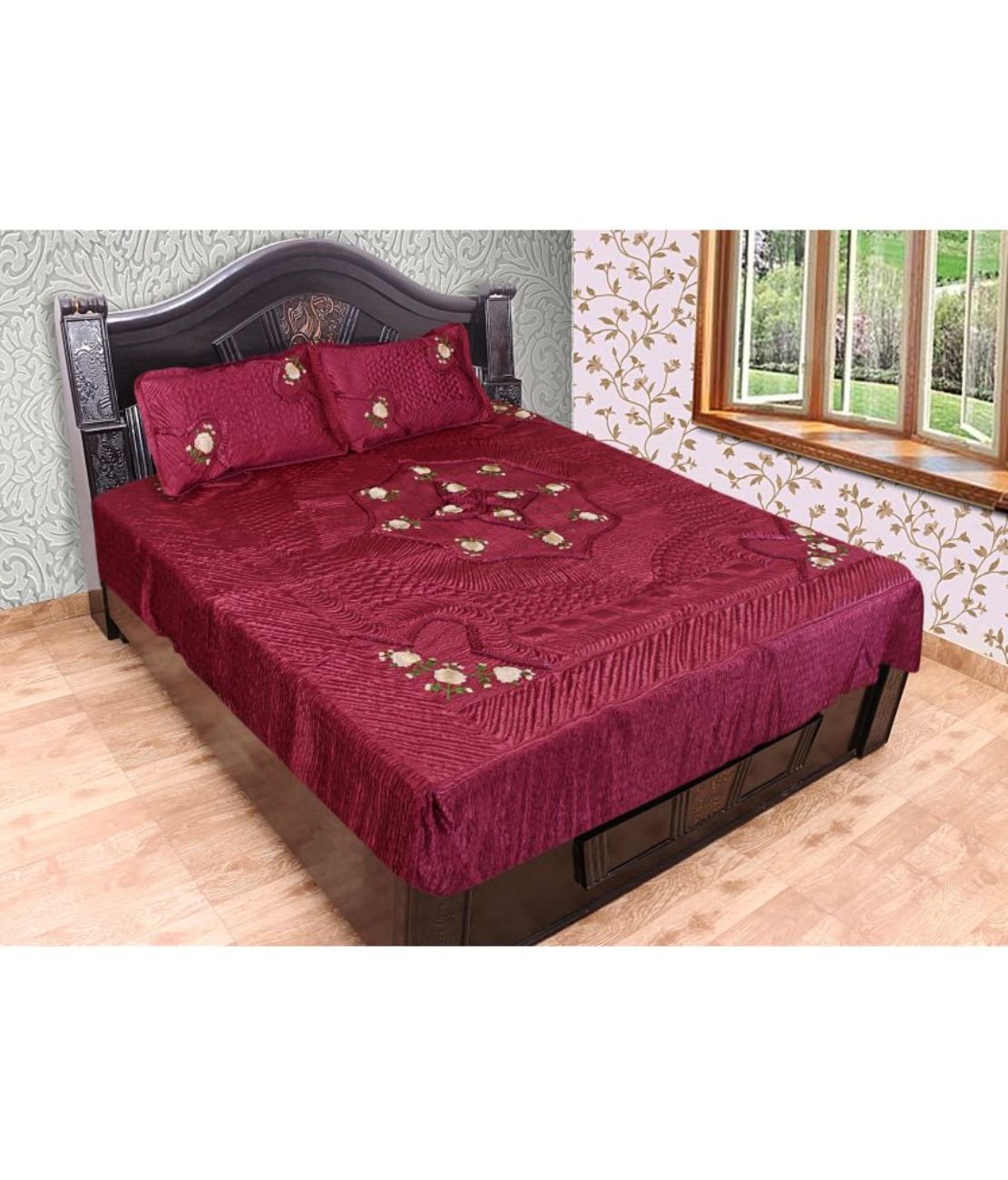 Buy Jaipuri Razai Double Satin Red Abstract Quilt Set of 3 Online at