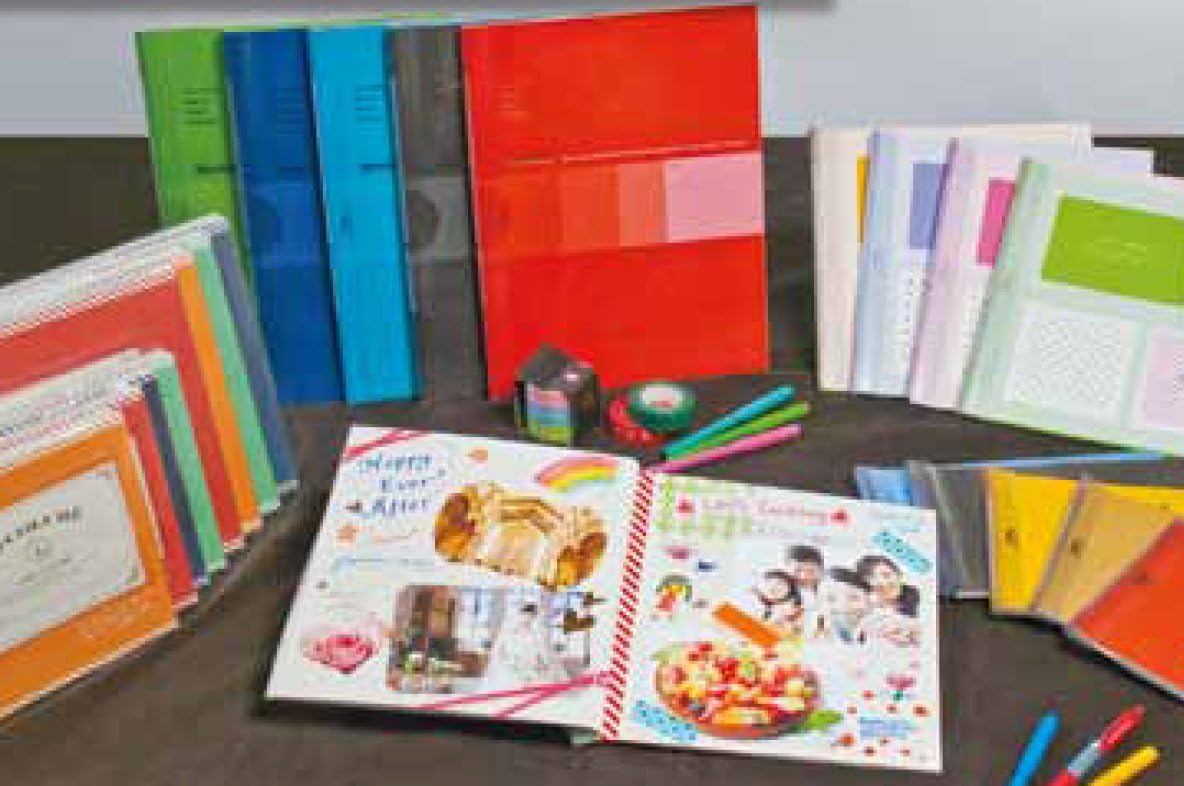 Nakabayashi AK-MB-201-R Free Album, Kabegamo, Decorule, Square M, Red