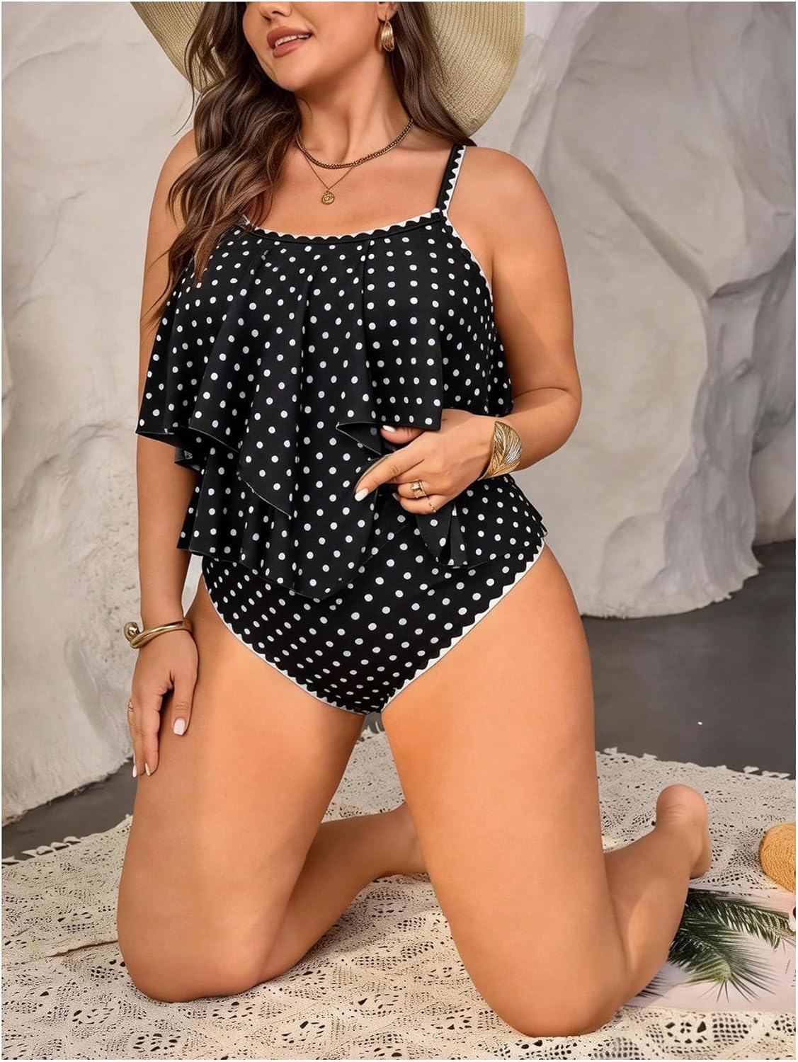 Verdusa Women's Plus Size 2 Piece Tankini Swimsuits Bikini Sets Contrast Trim Ruffle Layered Cami Top with Panty