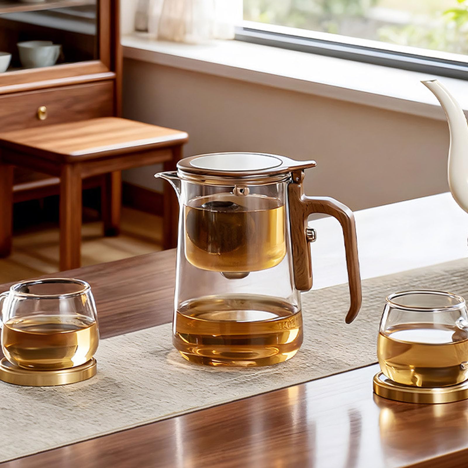 Naroote Enchant Teekanne, Klare Glas-Teekanne mit Großem Fassungsvermögen, Abnehmbarem Sieb und Ergonomischem Griff, Präzises Ausgießen, Bequemes Brühen für Liebhaber und Profis (600 ml)