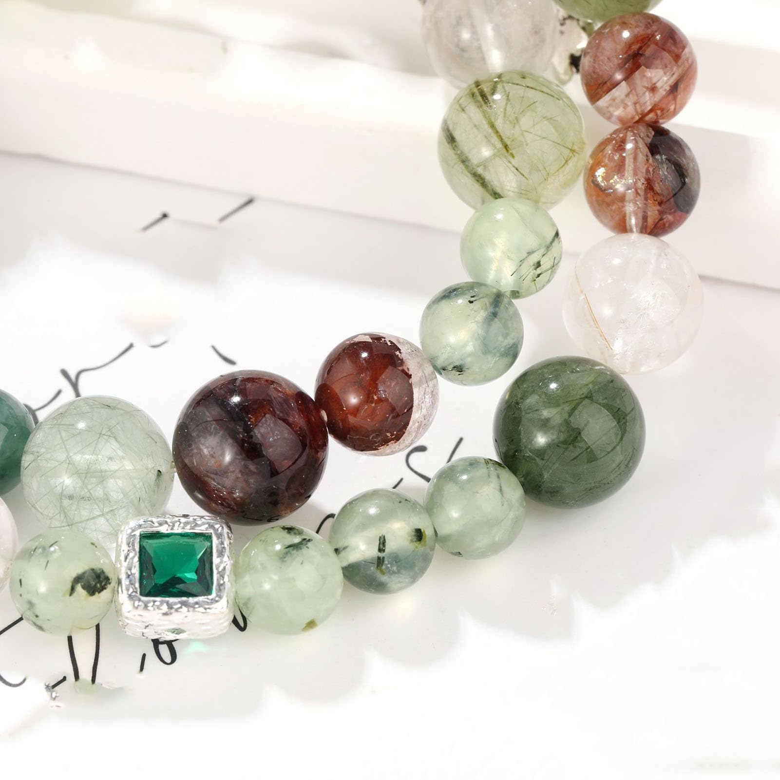 Bracciale in Prehnite con Pietra preziosa di Cristallo Naturale di Grado curativo, energia curativa, Carica di Pietra di Quarzo, Braccialetto Elasticizzato Artigianale per Donne