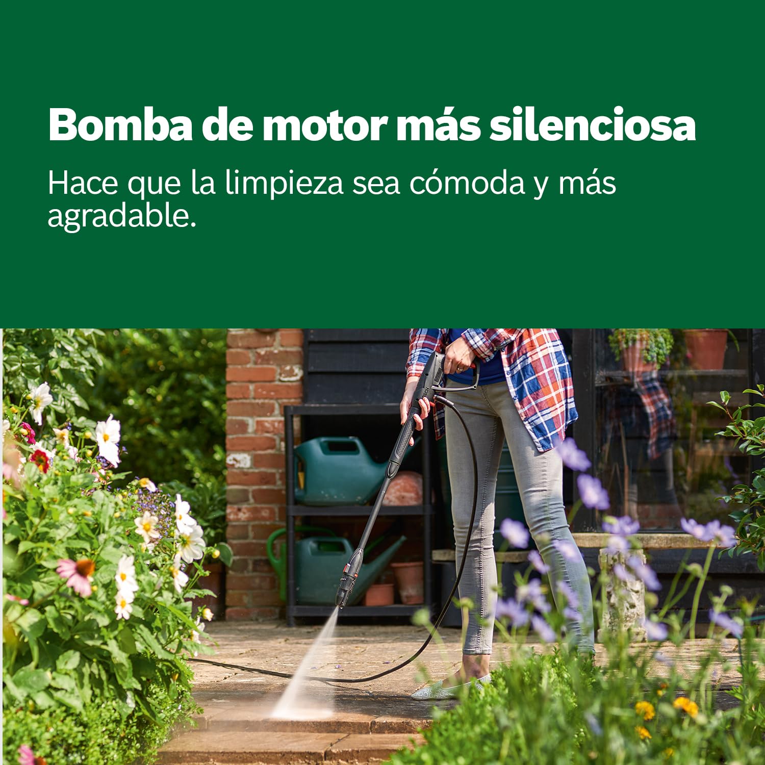 Bosch Hidrolimpiadora de Alta presión UniversalAquatak 130 | 130 bar de presión y 380 L/h (1700 W); incluye 2 boquillas, pistola, filtro, manguera de 6 m y cable de 5 m