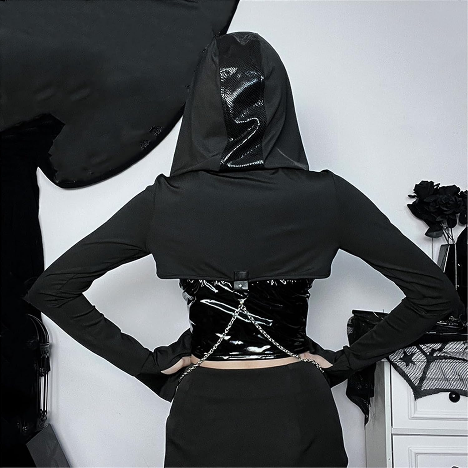 Goth Crop Top Hoodies for Women Punk Black Long Sleeve Techwear Y2k Rave