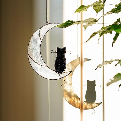 Gato negro de vitrales sentado en luna blanca, colgantes de ventana hechos a mano, paneles de ventanas de vidrio, regalo conmemorativo para los