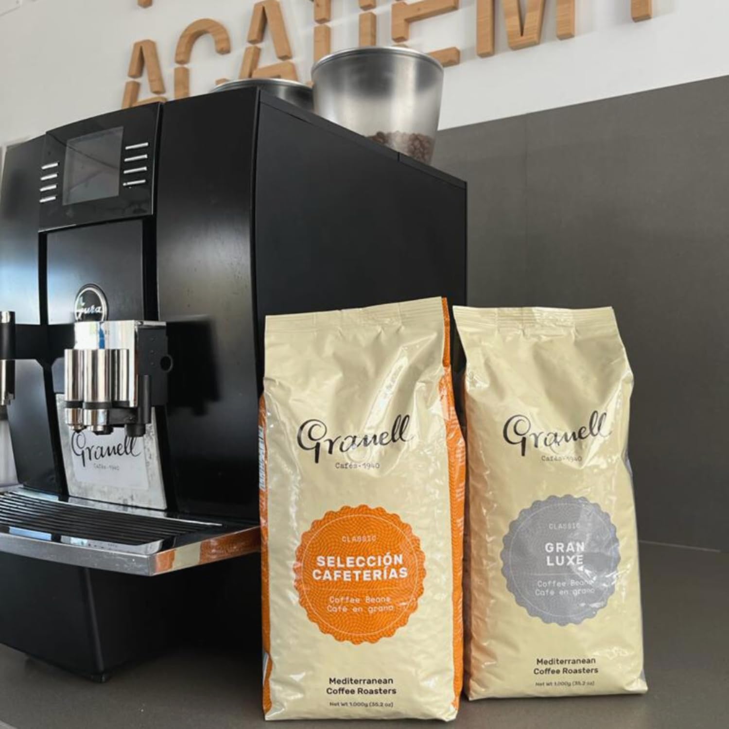 Granell Cafés · 1940 | Pack Degustación Café en Grano Especial Cafetera Superautomática | Gran Luxe Café 100% Arábica y Blend Selección Cafeterías 50% Arábica - 50% Robusta | Pack de 2 x 1 Kilo