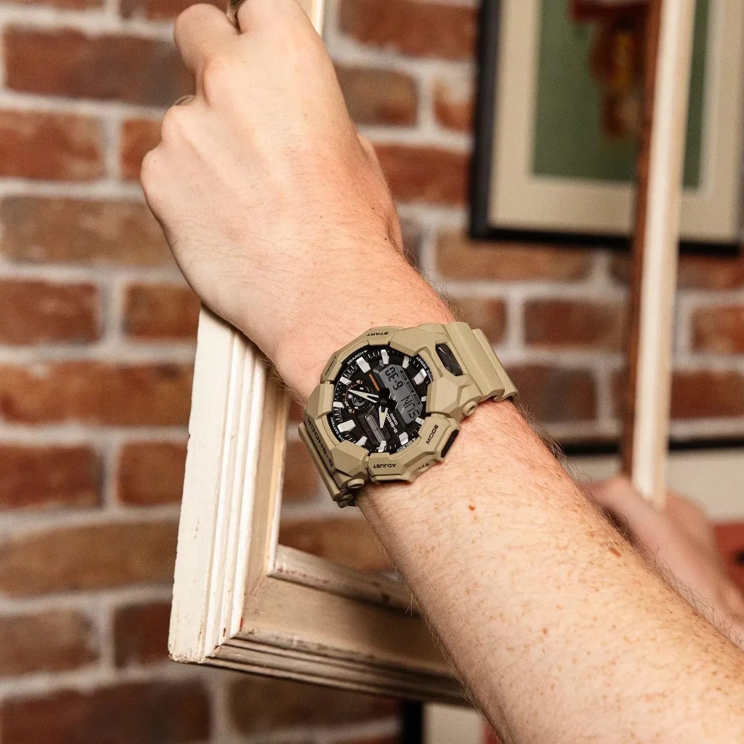 Casio Mieszany analogowy zegarek kwarcowy z paskiem GA-010-5AER, beżowy, pasek, Beżowy, pasek