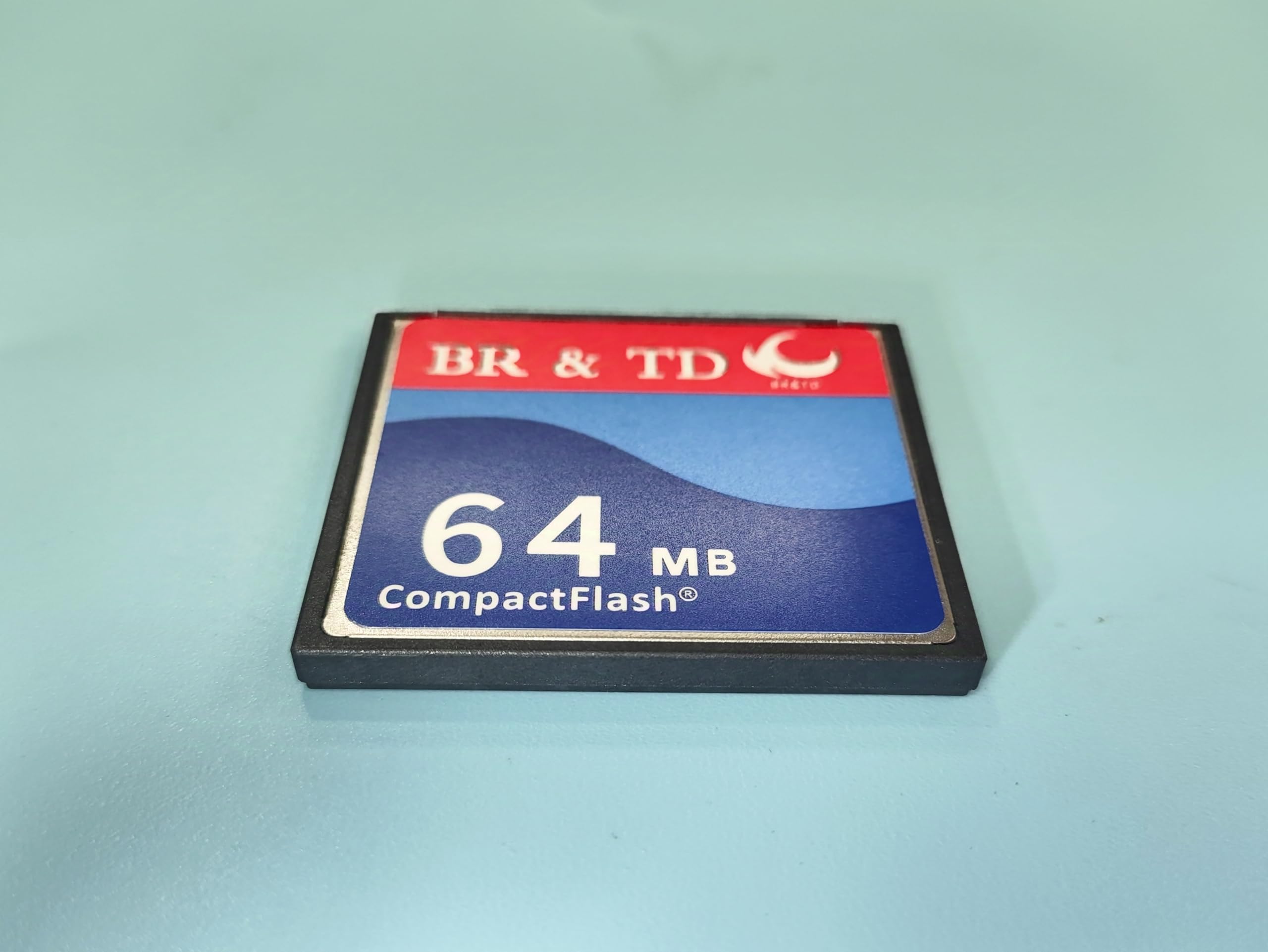 Carte mémoire flash compacte CF 64MB