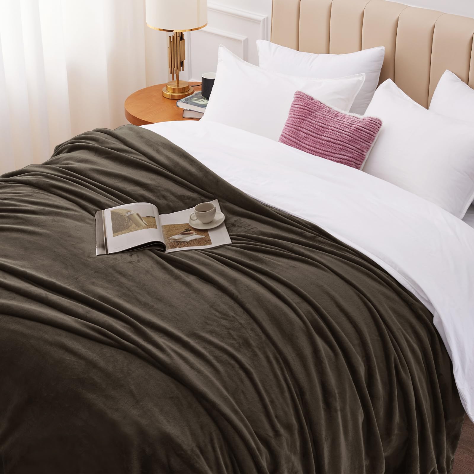 WAVVE Plaid Coperta Pile di Flanella 260gsm - 230x270 cm, Marrone - Coperta Grande 270x230, Divano/Letto Matrimoniale, Calda e Morbida, Grigia