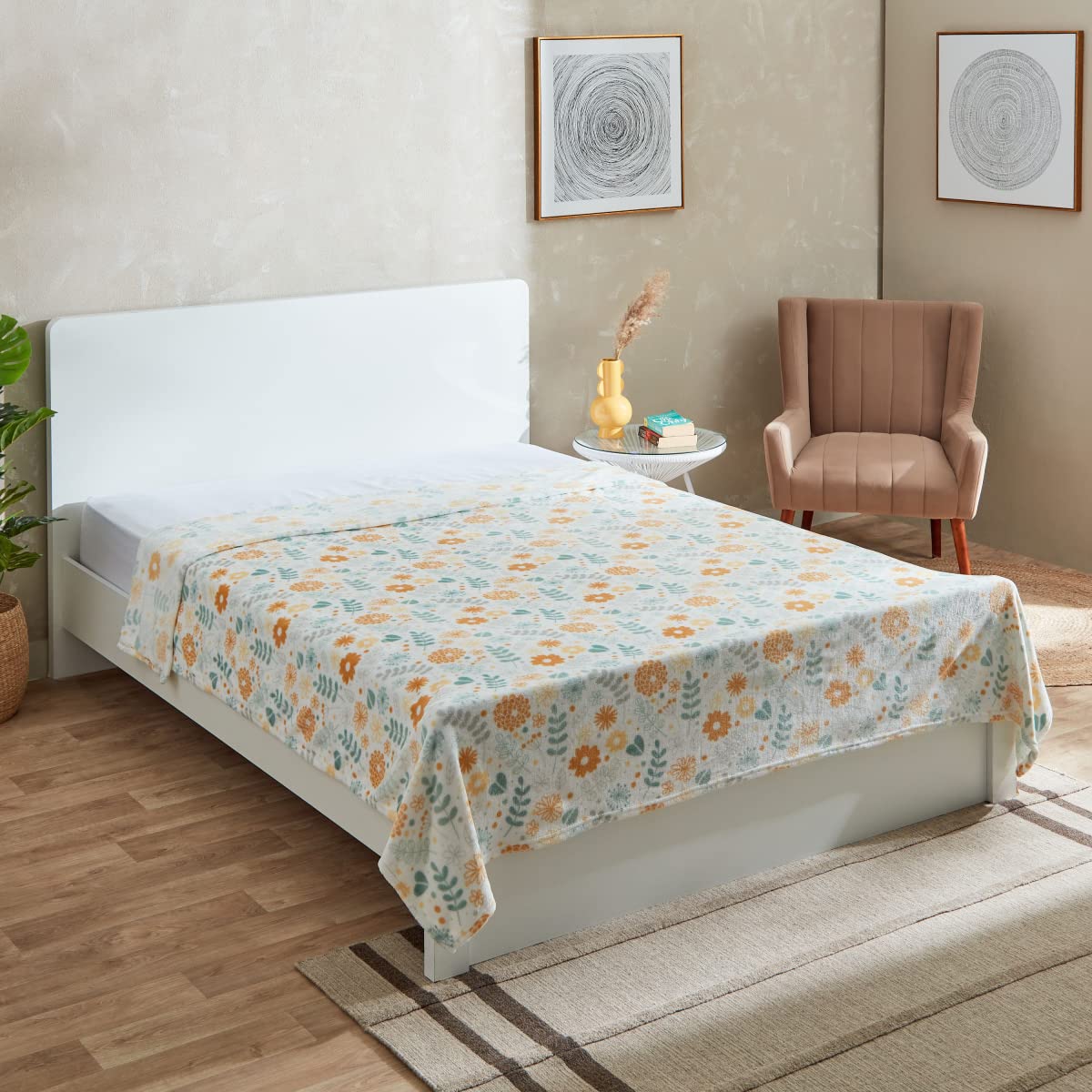 Homebox Matrix Erica Flannel Queen Blanket 220x200 CM White/Green/Yellow