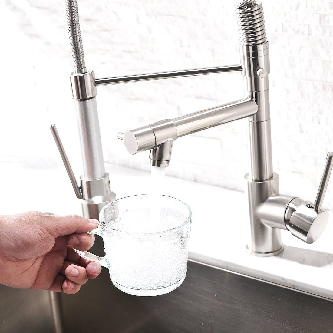 Flаѕh Dеаlѕ - 50% оƒƒ AIMADI Contemporary Kitchen Sink Faucet,Single Handle Stainless Steel Kitchen Faucets with Pull Down Sprayer,Brushed Nickel