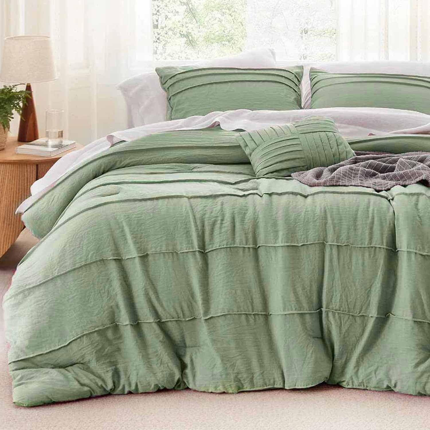 Faincy Sage Green Duvet Cover Queen Size Boho Pleated Striped