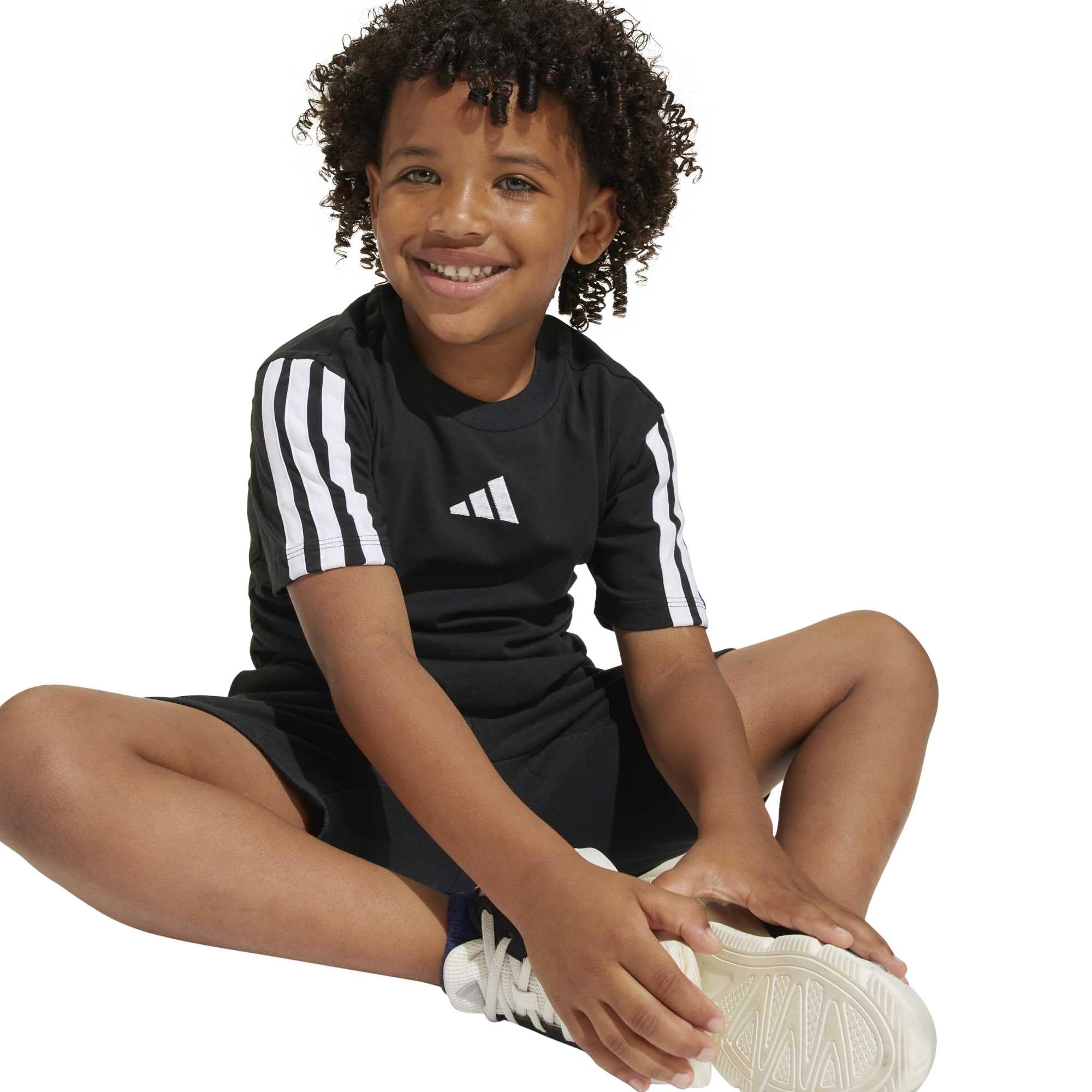 adidas Unisex Kids' Camiseta Essentials (Niños)