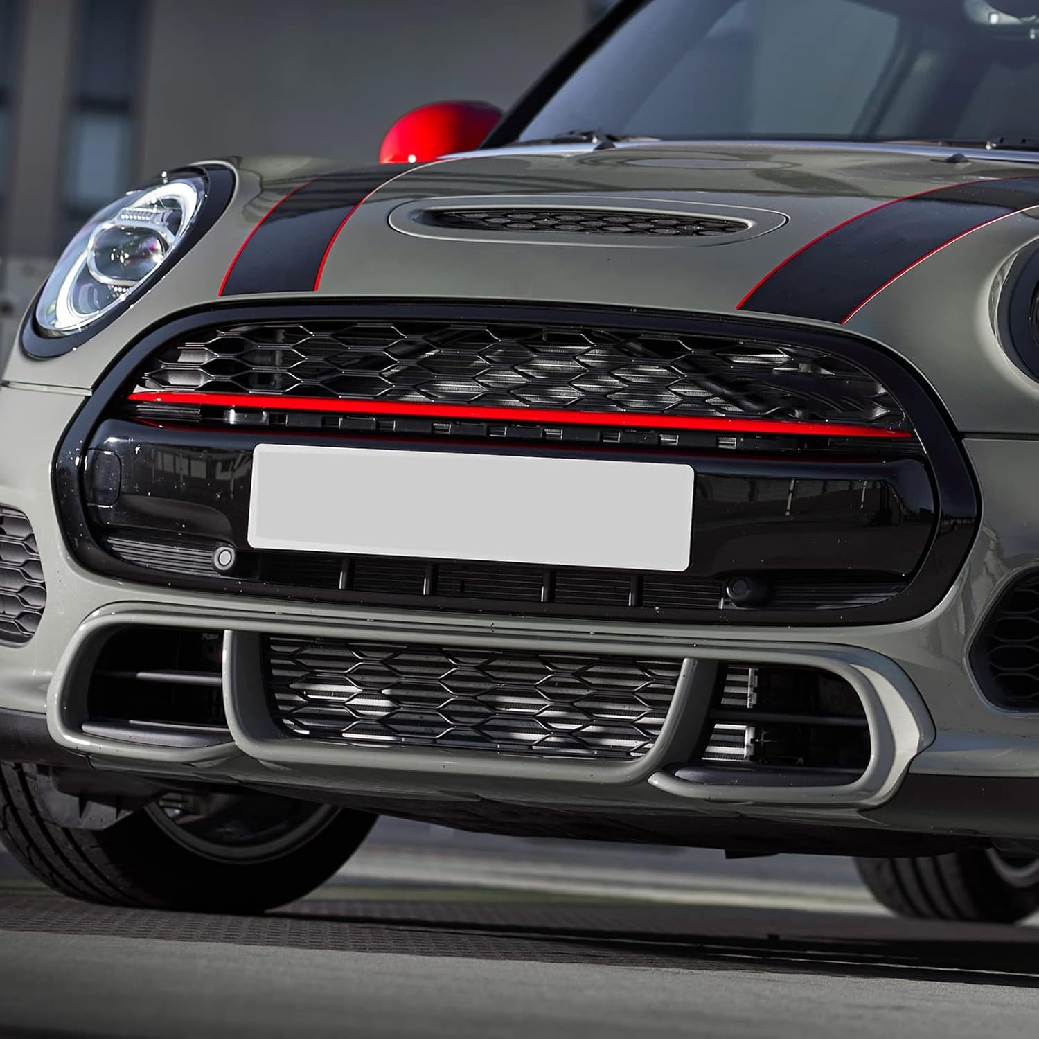 Akozon Front Upper Grille, Red Stripe Car Front Bumper Bonnet Grille Grill 51137393456 For F55 F56 F57 S JCW 2014‑2021 Front Bumper Grill