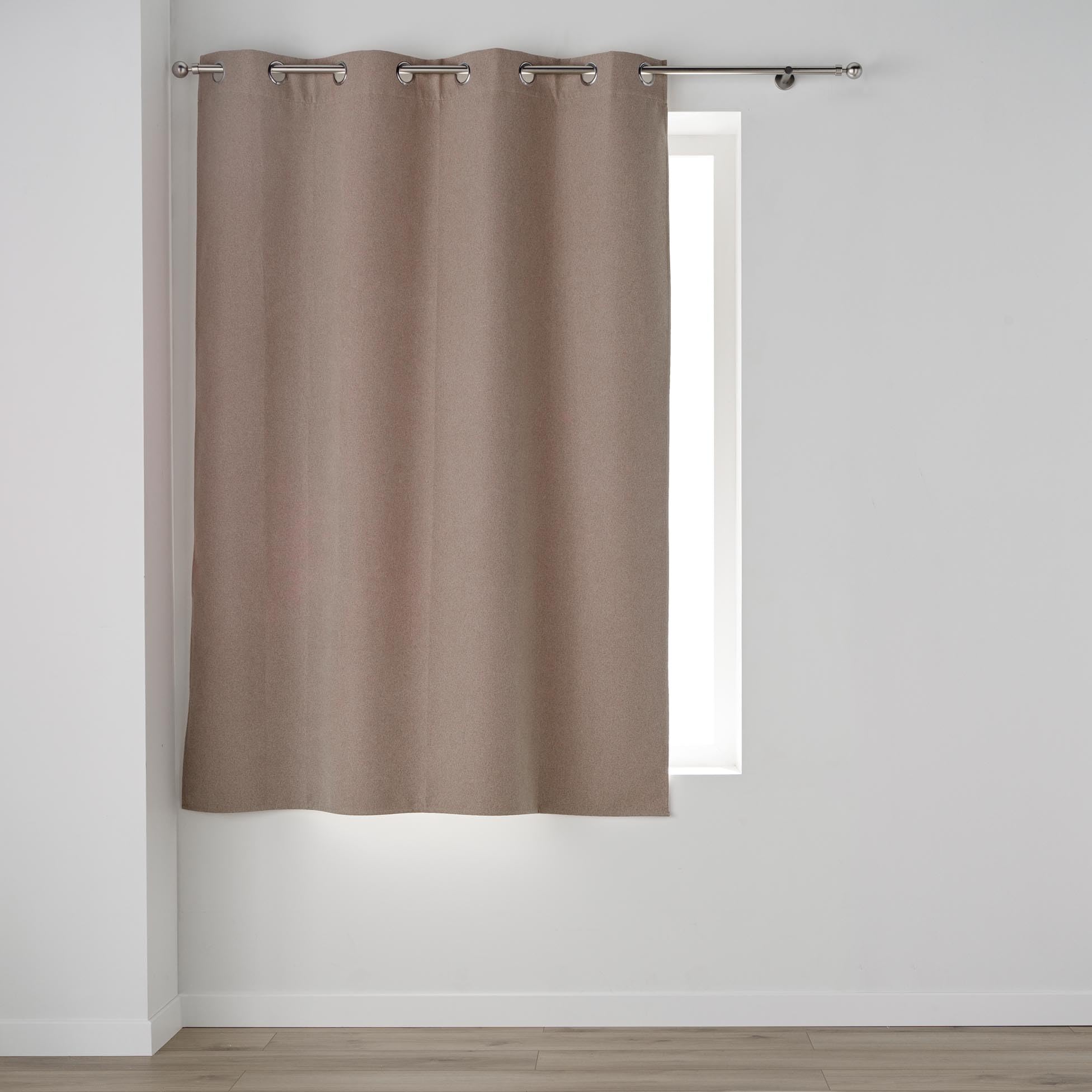 Douceur d'Intérieur, 135 x 180 cm Blackout 100% Blackout Chambray Plain Eyelet Curtains