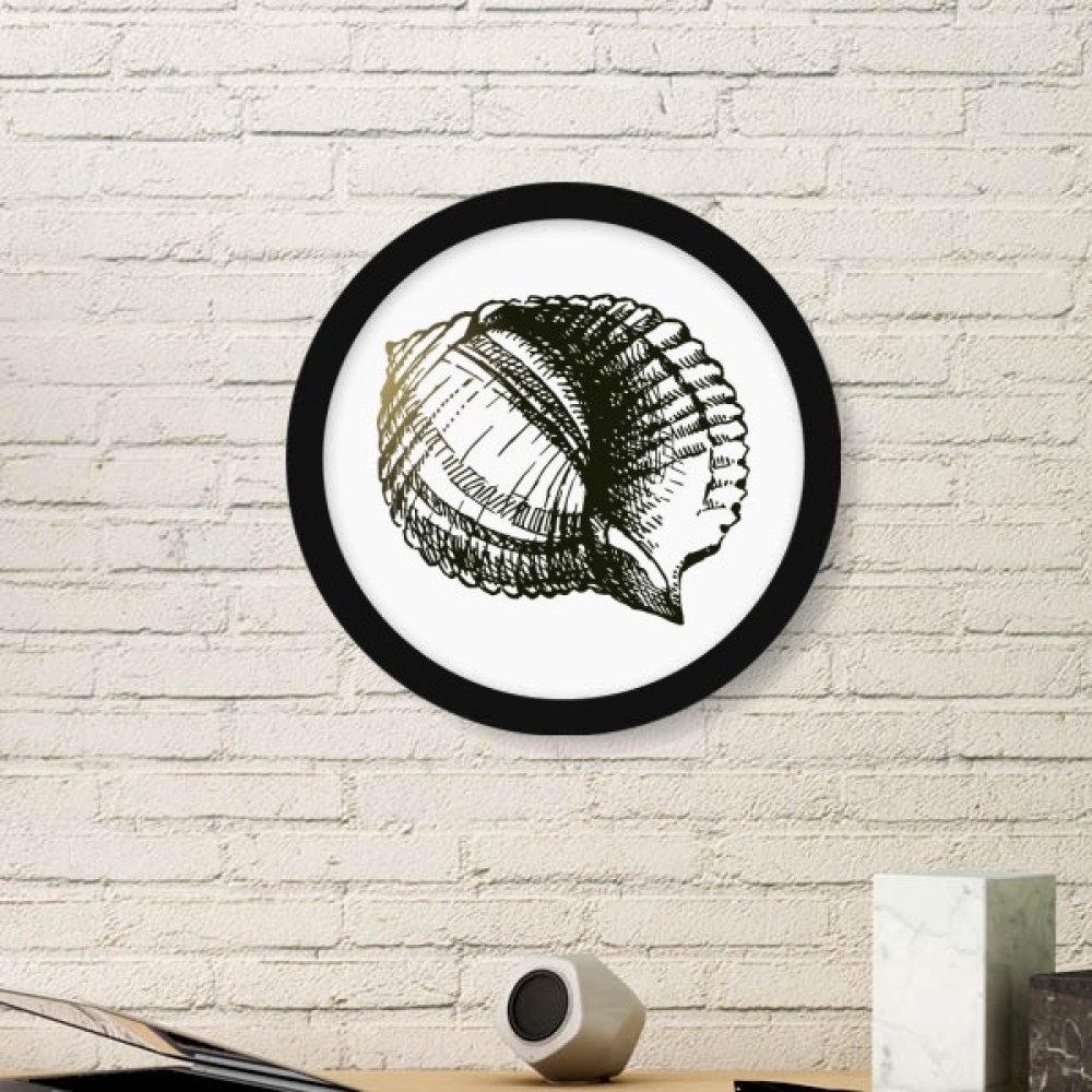 Cadre en bois rond noir illustration pétoncle, idée cadeau idéale