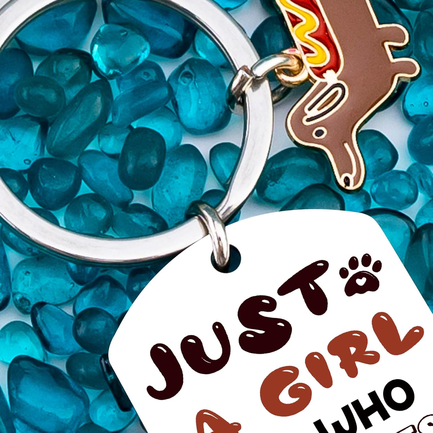 Dachshund Gifts for Women Cute Dachshund Keychain Weiner Dog Gifts for Girl Dachshund Accessories for Women Christmas Birthday Gift for Weiner Dog Lover - Just A Girl Who Loves Dachshunds - Image 4