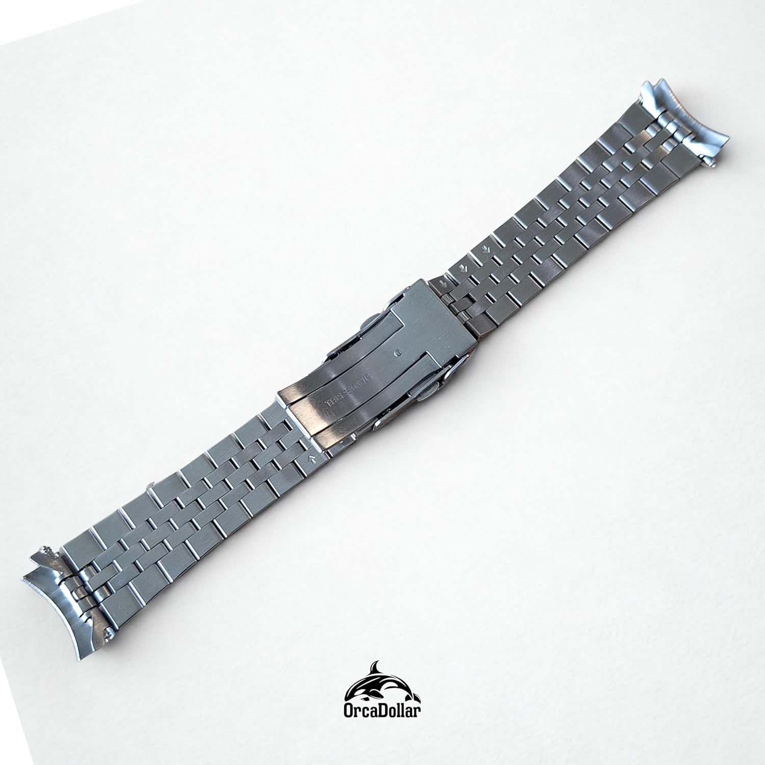 CSJU001 Classic Jubilee Stainless Steel Watch Band for Casio Duro MDV106 / MDV107 – 2.5mm Fat Spring Bar, D-Clasp Double Lock, Curved End Link Fit22mm Watch Strap Replacement Bracelet Bands