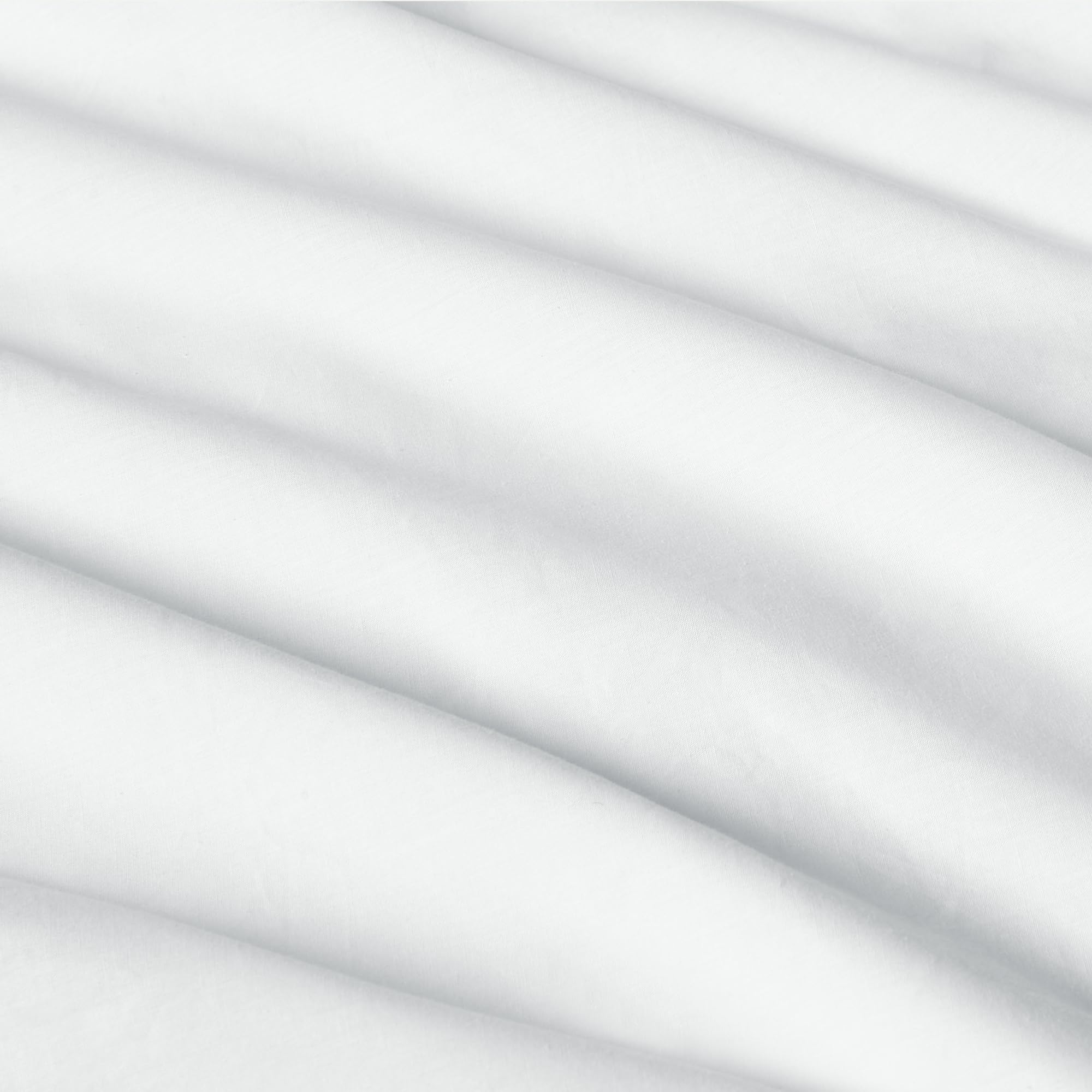 Amazon Basics Set Copripiumino Singolo in Cotone Organico, 2 Pezzi, Copripiumino da 135 x 200 cm e 2 Federe da 50 x 80 cm, Bianco
