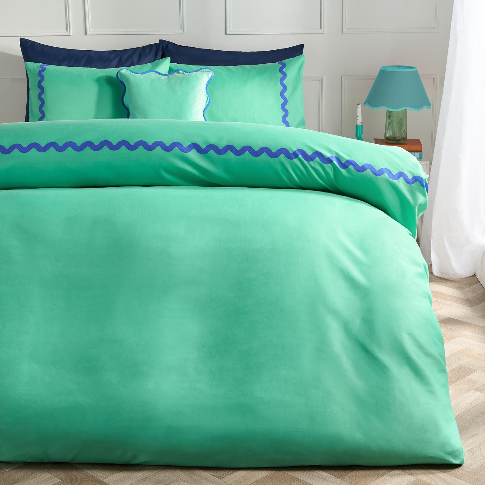 Ohs Green/Blue Double Duvet Set, Super Soft Cosy Warm Microfibre Polyester Stylish Wave Edge Double Bedding Reversible Modern Quilt Cover Set With Matching Pillowcases,