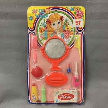 化粧品　おもちゃ　昭和　レトロ　ガチャ　台紙　セット　レア　昔　当時物　おまけ 化粧品 おもちゃ 昭和 レトロ ガチャ 台紙 セット レア 昔 当時
