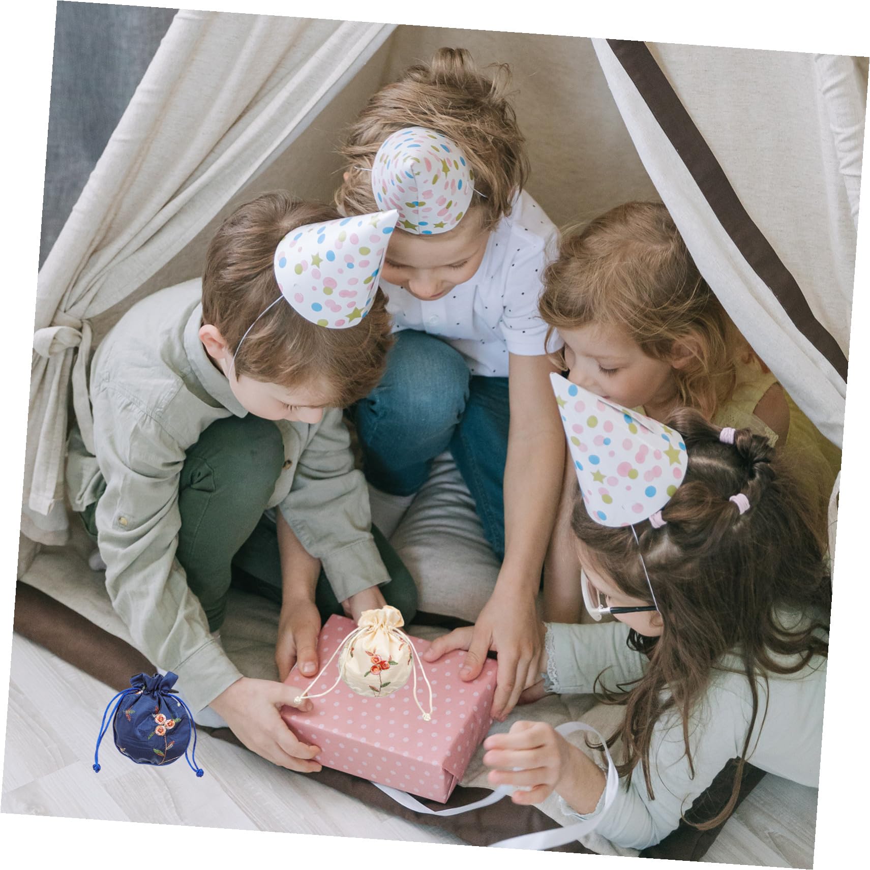 MUCKLILY 12pezzi Sacchetto per Gioielli Ricamo Floreale Sacchetti Regalo Coulisse Retrò per Monete e Piccoli Oggetti come Bomboniera per Piccoli Omaggi