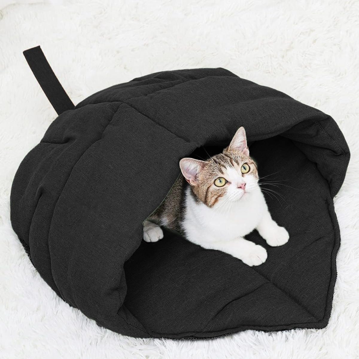 Cat Sleeping Bag Bed, Soft Warm Pet Snuggle Sack with Anti-Slip Bottom, Durable Cozy Pet Calming Bed for Indoor Cats Puppy Kitty Puppies & Rabbits (Black)
