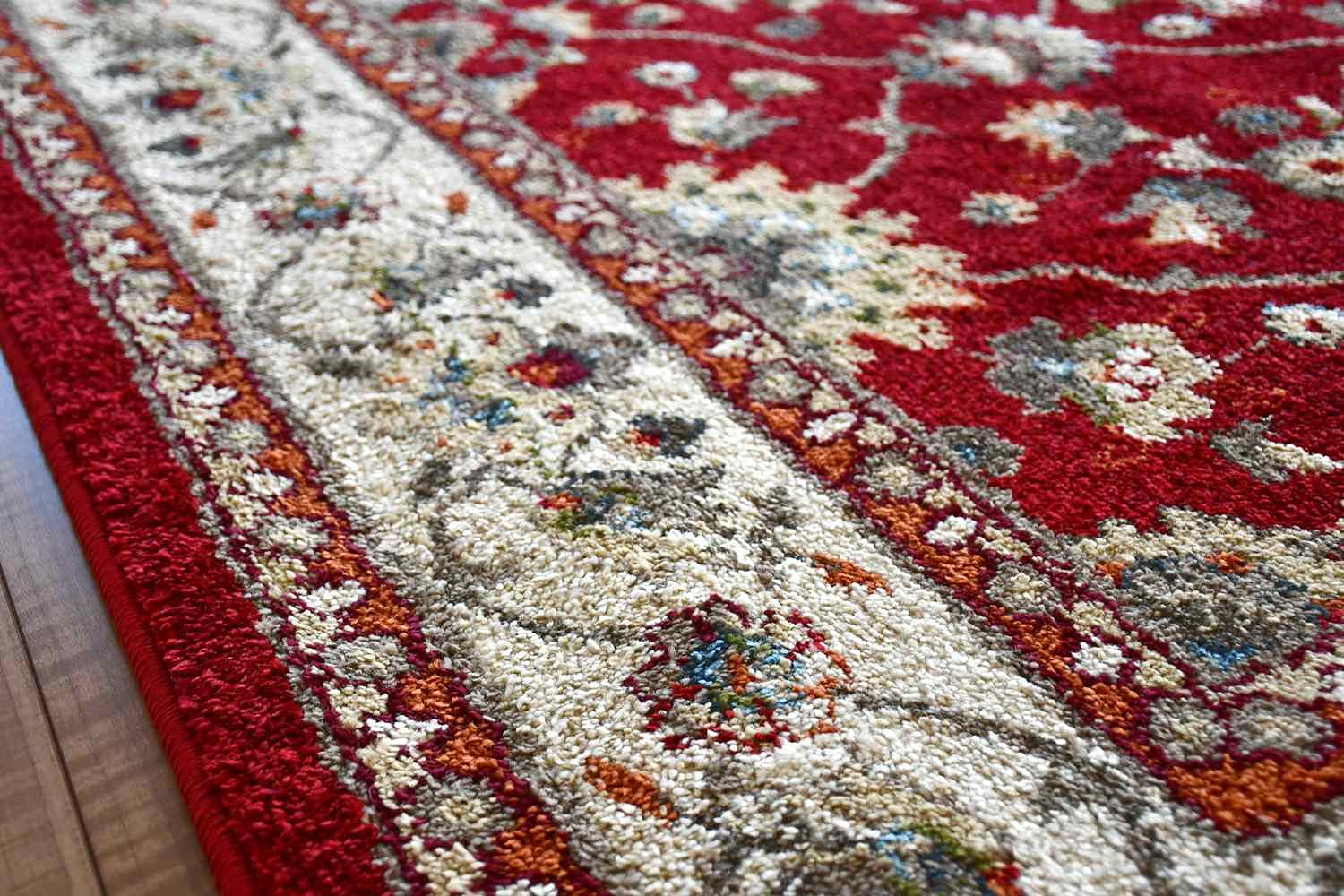 赤いウール花柄　絨毯 約170cm x 240cm 赤いウール花柄 絨毯 約170cm x 240cm 赤いウール花柄 絨毯 約