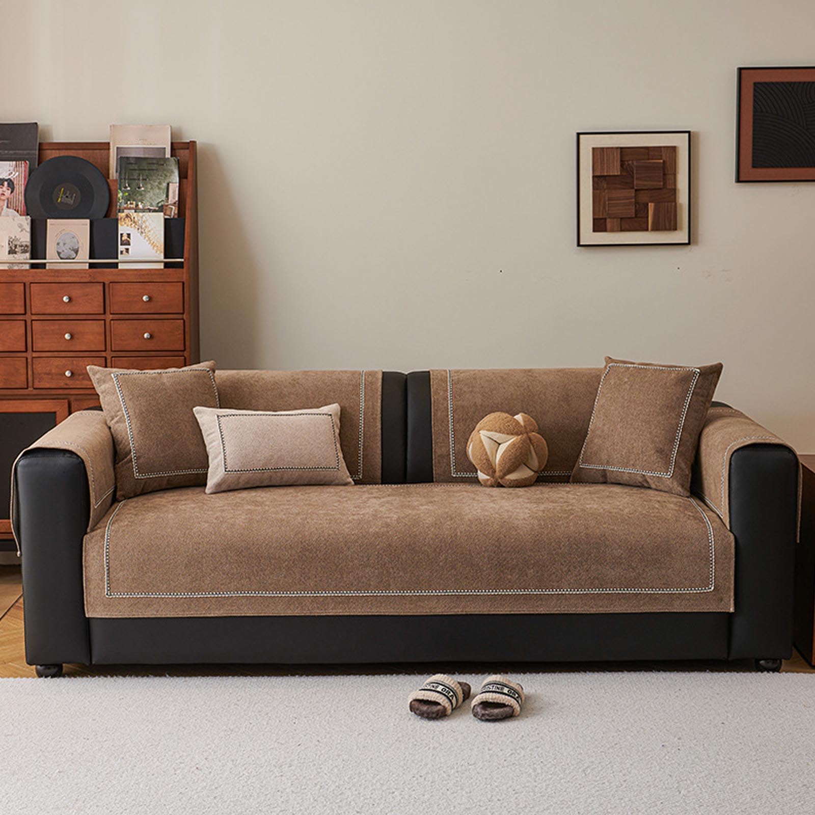 Housse de canapé universelle pour un salon chaleureux et coussin assorti 45x45