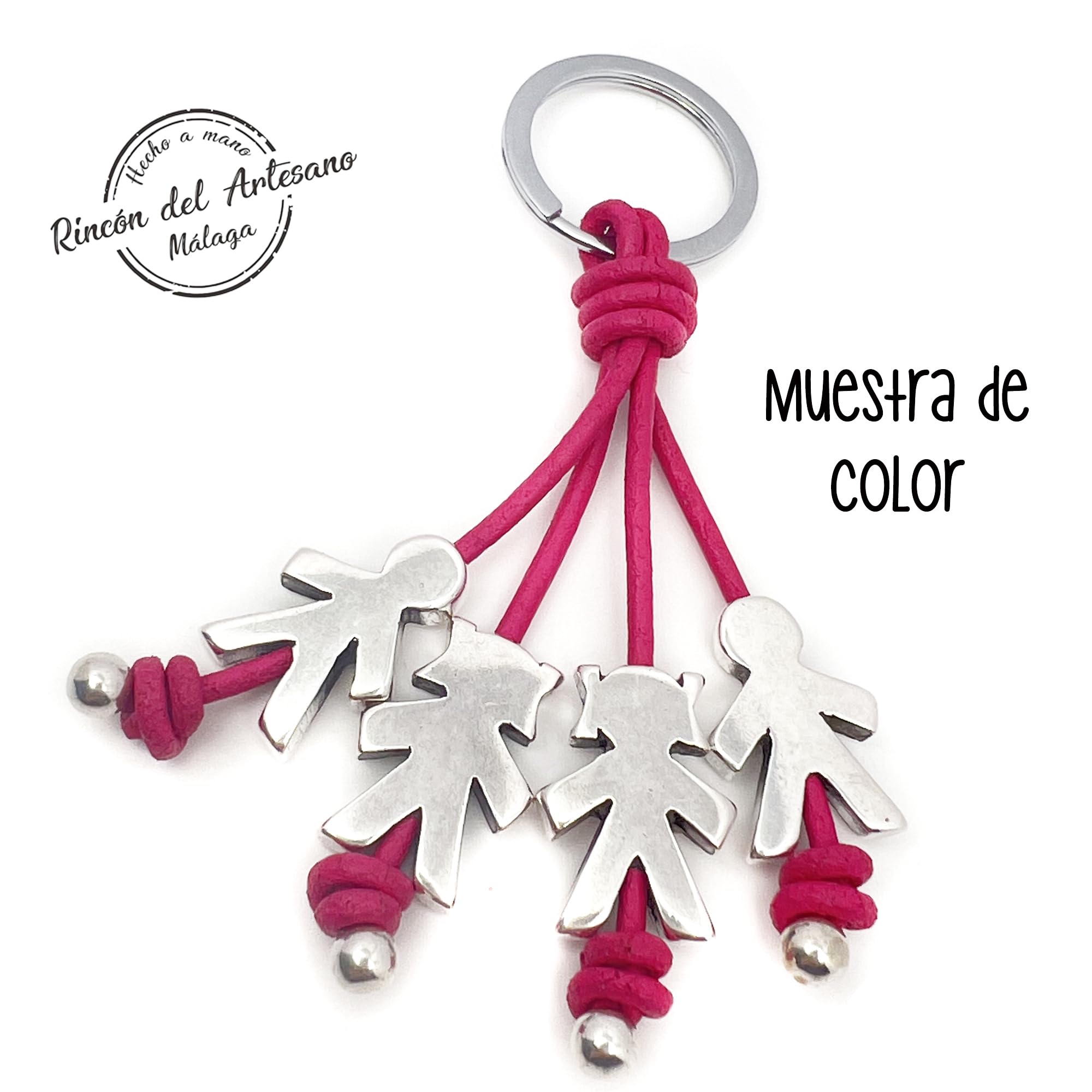 Llavero Niños Personalizado con Nombres, Fabricado en Zamak Baño Plata-Cuero Nacional. Regalo Día del Padre Regalo día de la Madre. Modelo Niños V