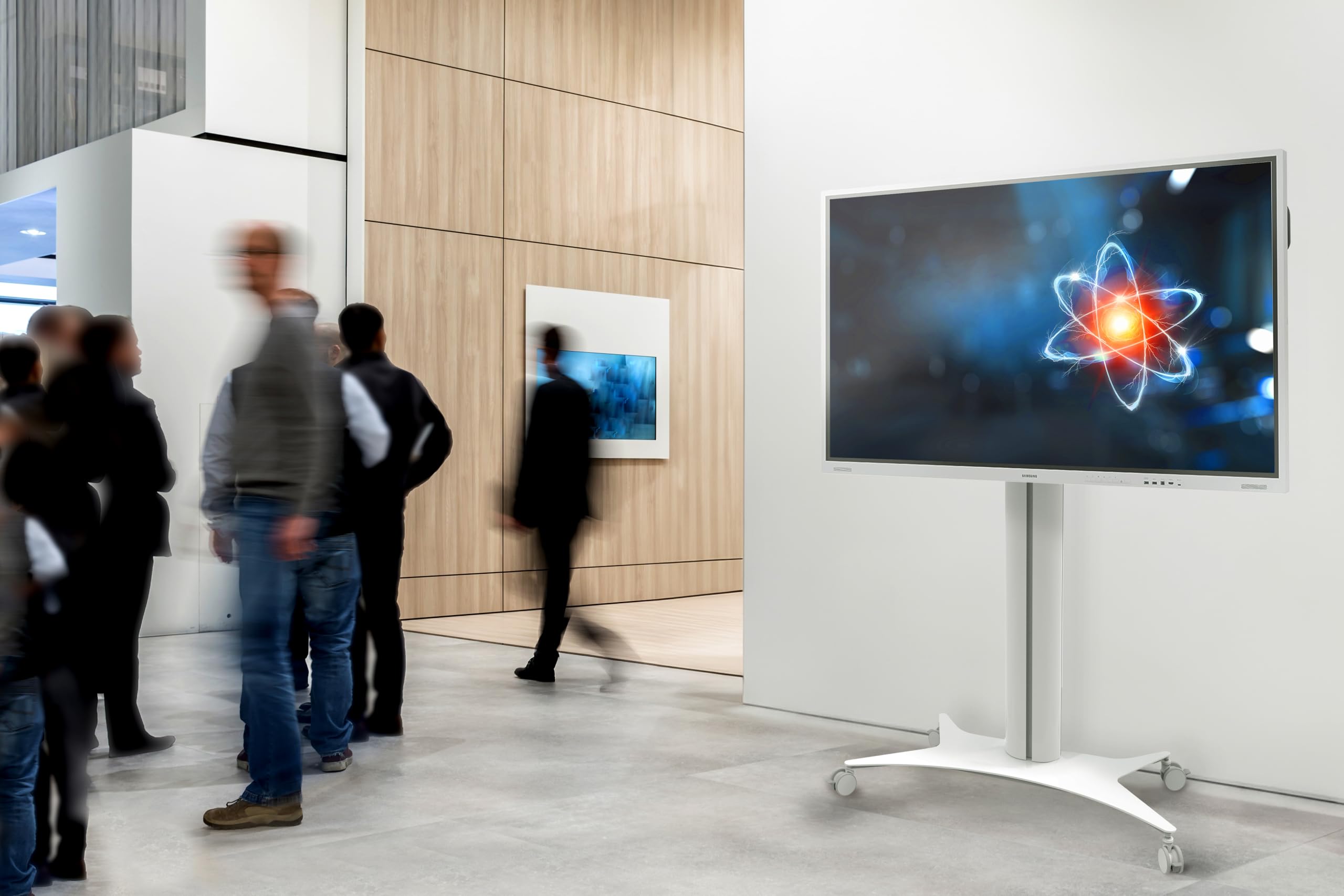 celexon TV/Displayrollwagen Expert +90°-Hochformat-Landscape/Portrait-Ständer Seoul | für Samsung FLIP Modelle WM55 & WM65 | drehbare, höhenverstellbare Halterung, für Digitale Flipcharts von Samsung