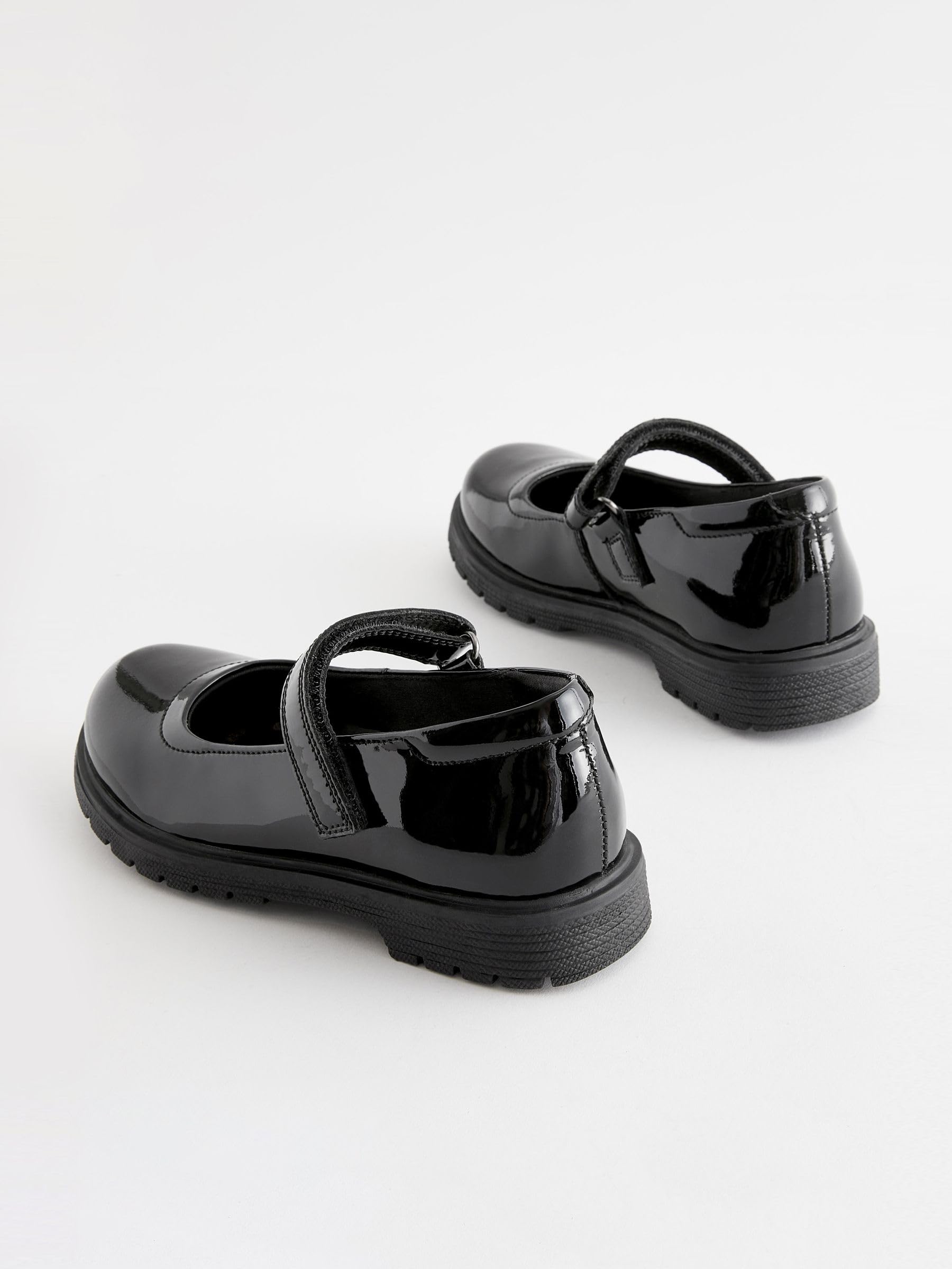 NEXT Mädchen Weite Passform (G) Klobige Mary-Jane-Schuhe aus Leder für die Schule, Weite Passform