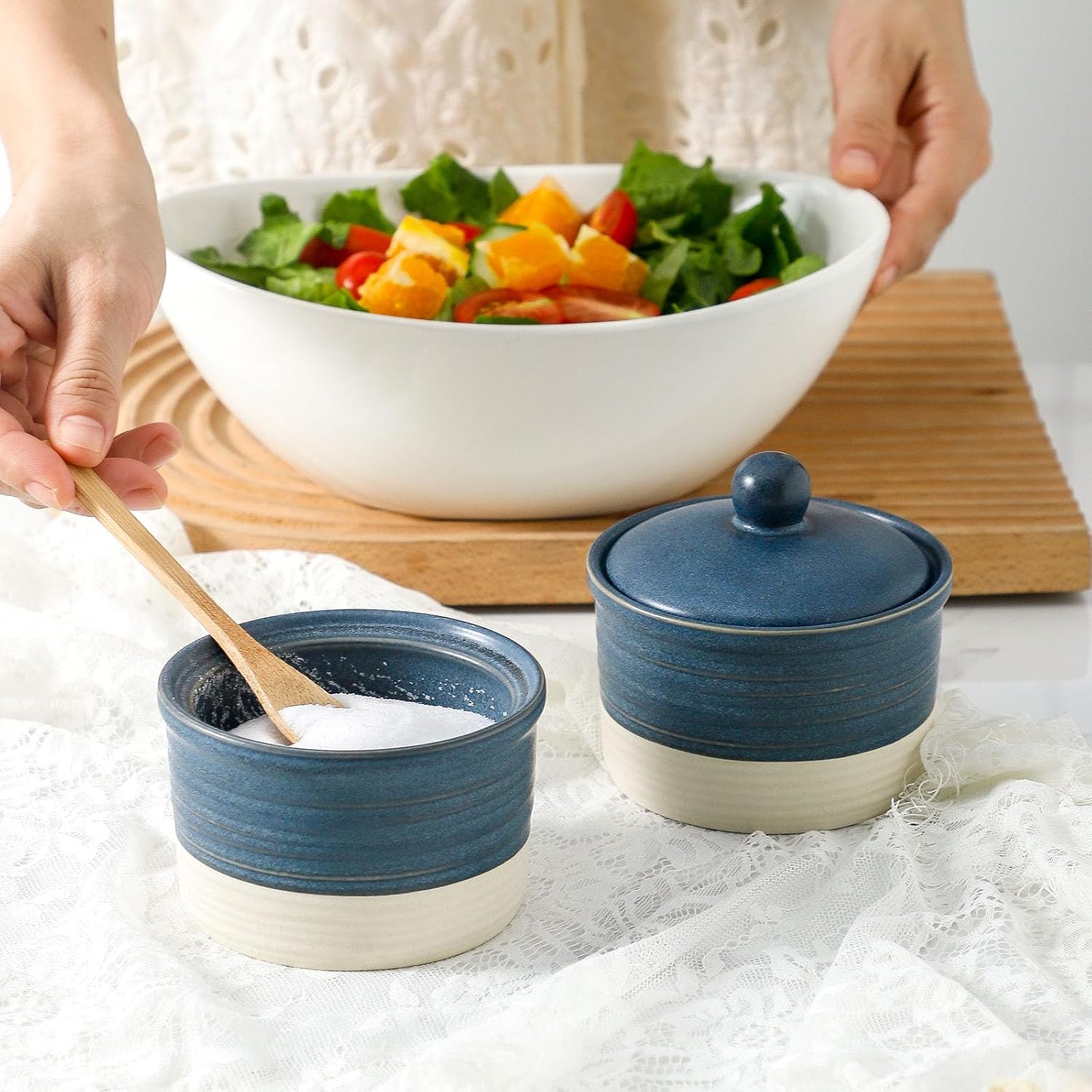 Hasense Salt Cellar Set, Ceramic Salt Box with Lid, 9 oz Stacked Salt Pepper Container for Countertop, Small Spice Bowls for Salt Pepper Sugar, Christmas Gift Ideas, Set of 2, Deep Blue