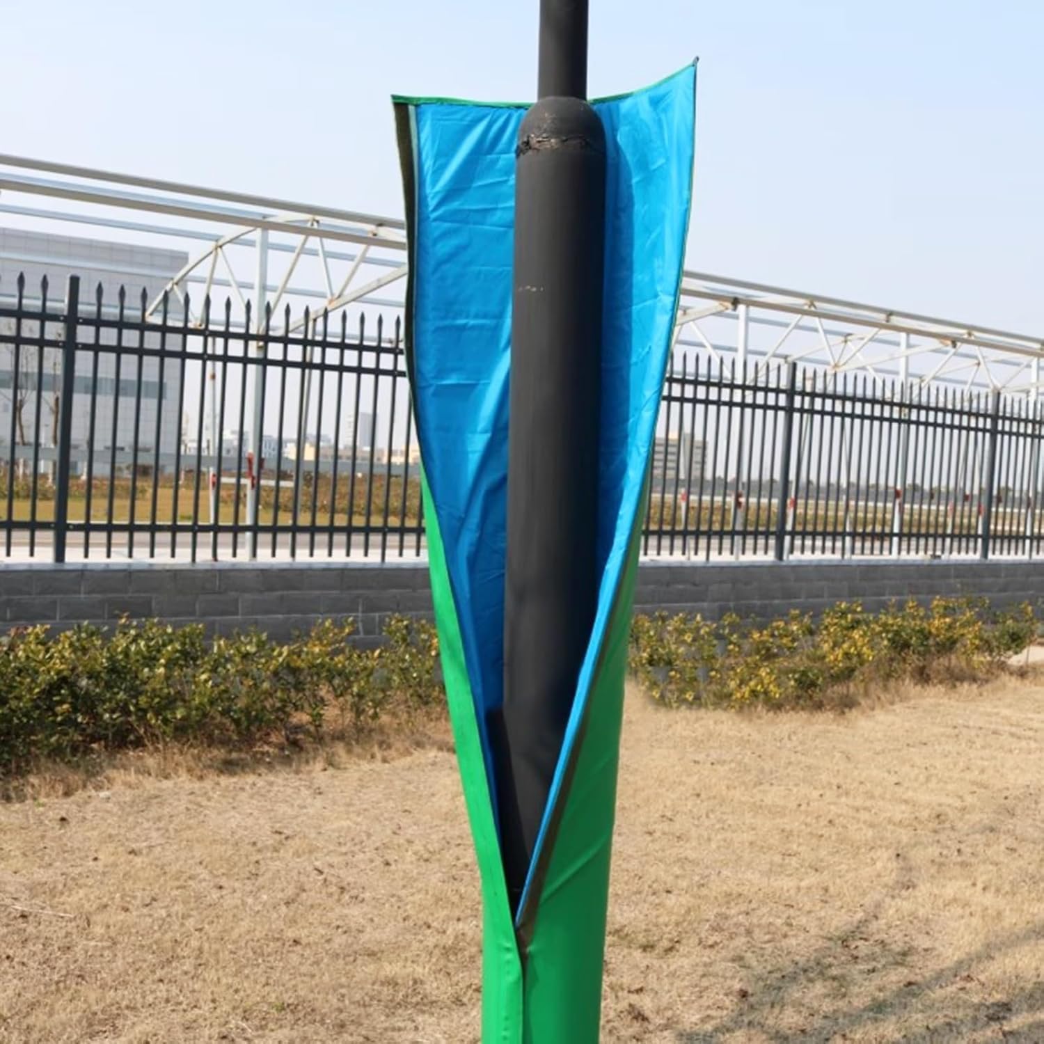 Removable Basketball Pole Padding Foam Cushion Wrap for Garage and Basement Post Protection