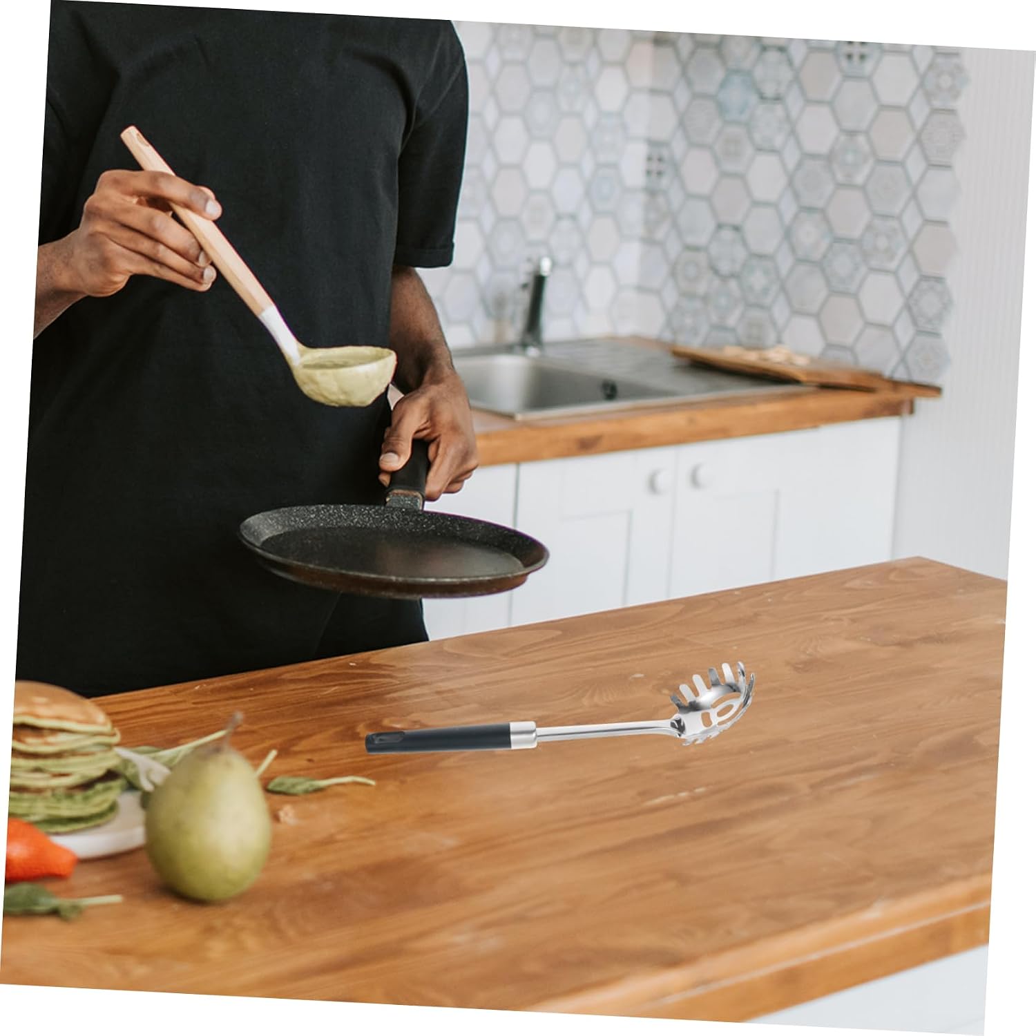 Cabilock 3pcs Stainless Steel Kitchen Utensils Ergonomic Handle Turner for Comfortable Use Elegant Design for Home Restaurant Premium Quality Cooking Accessory Convenient Hanging Storage