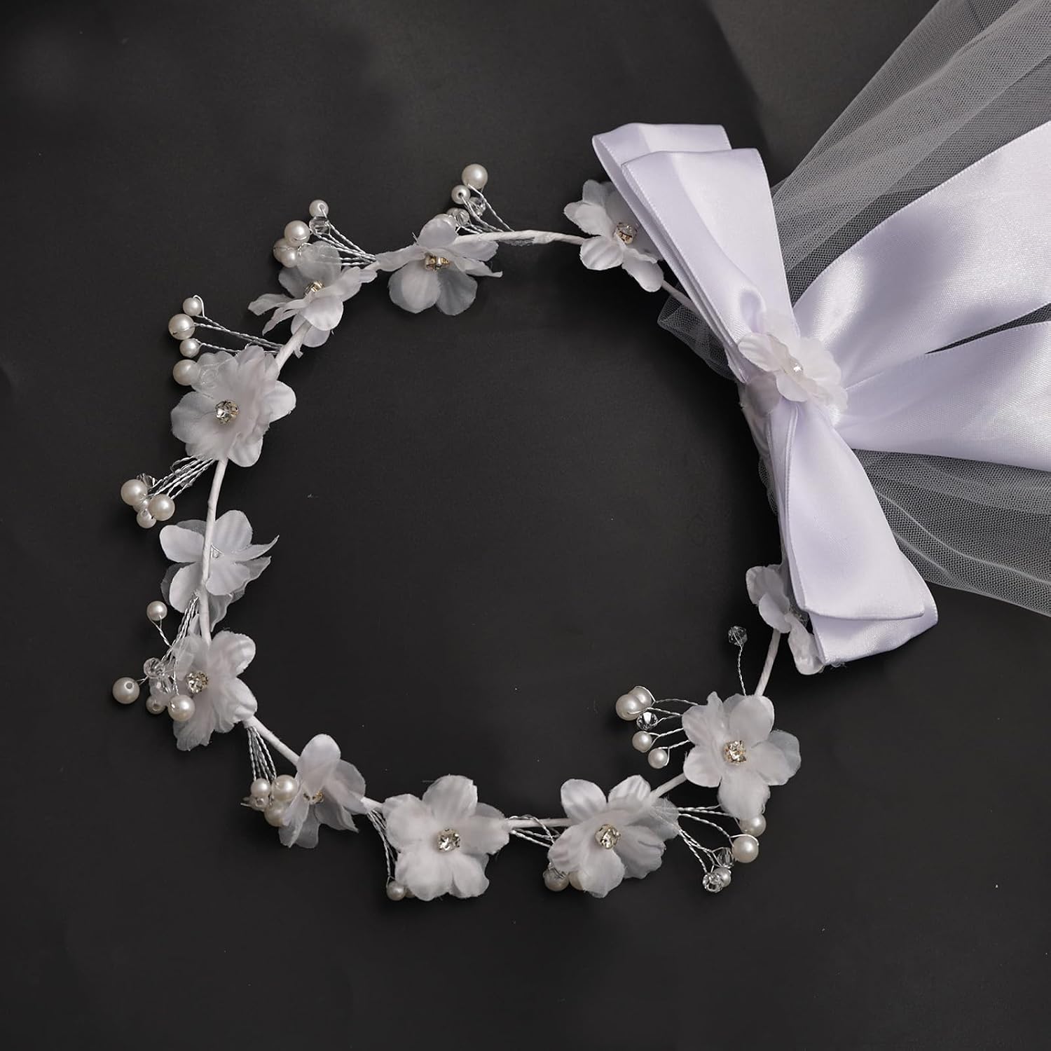 First Communion Veil for Girls, White Polyester Headpiece with Flower Wreath Crown & Pearls First Holy Communion Accessory