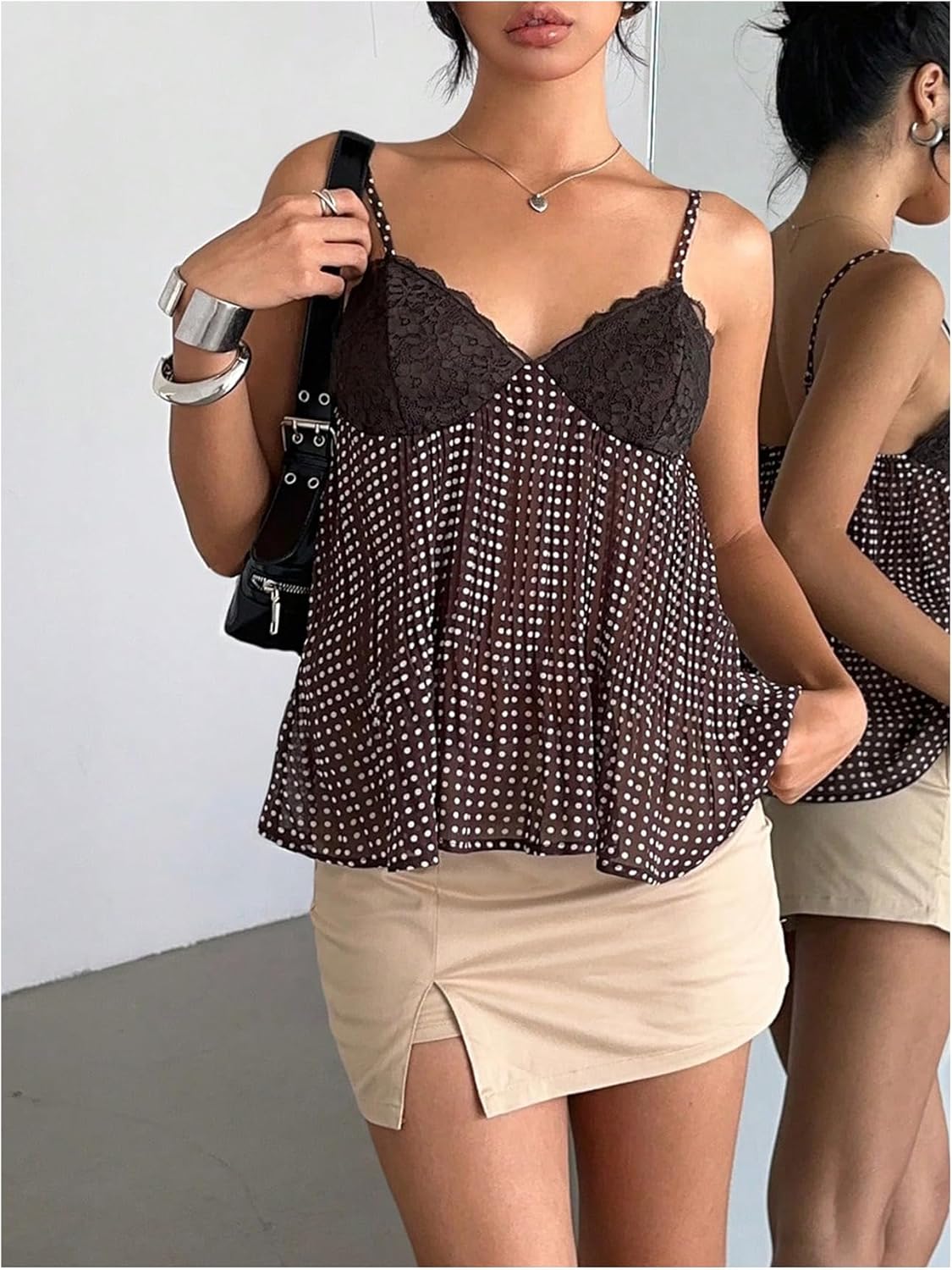 Verdusa Women's Polka Dots Lace Cami Top Vintage V Neck Flowy Going Out Babydoll Tops - Image 5