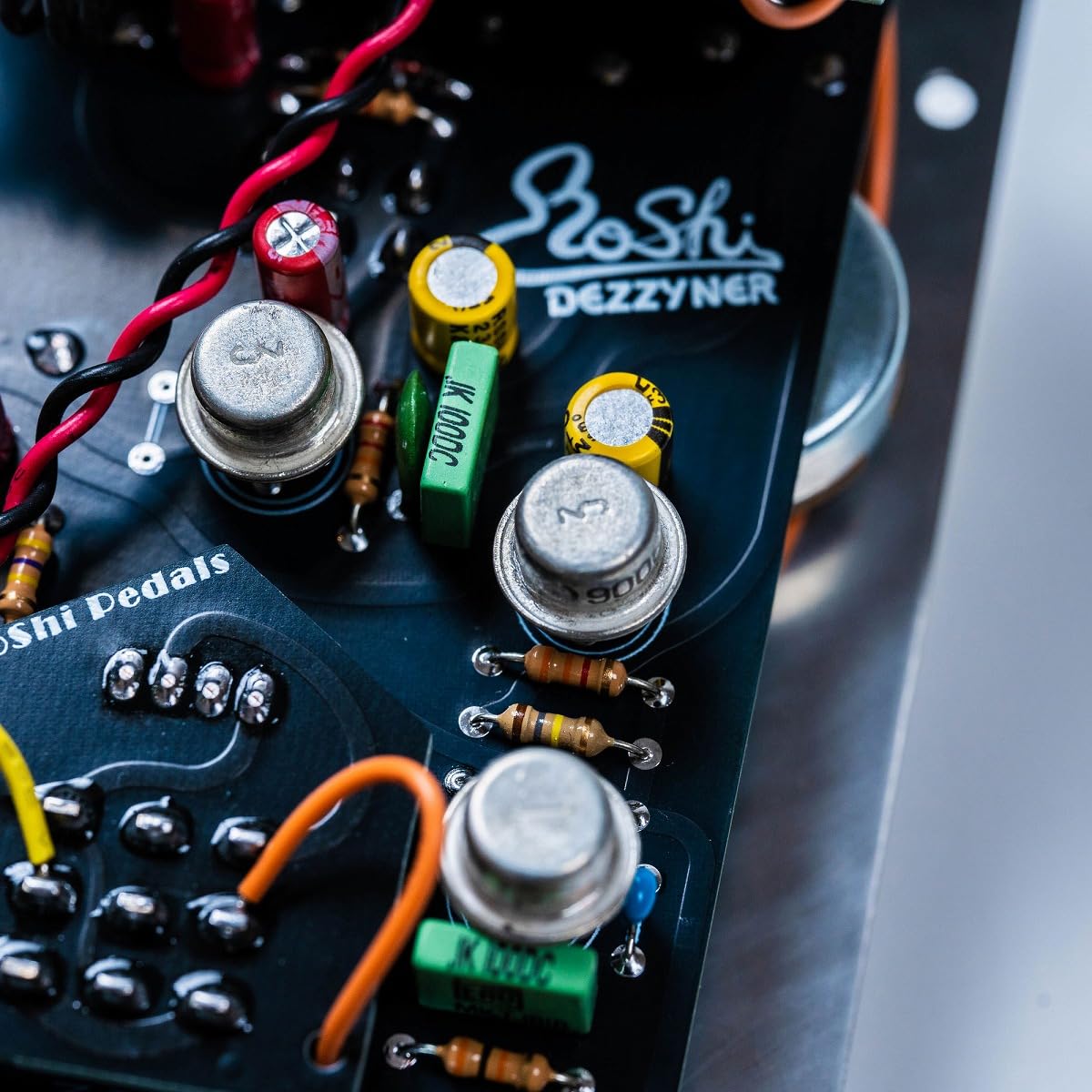 Roshi Pedals DEZZYNER result ファズ Amazon | RoShi Pedals/DEZZYNER result デエジィナー リザルト