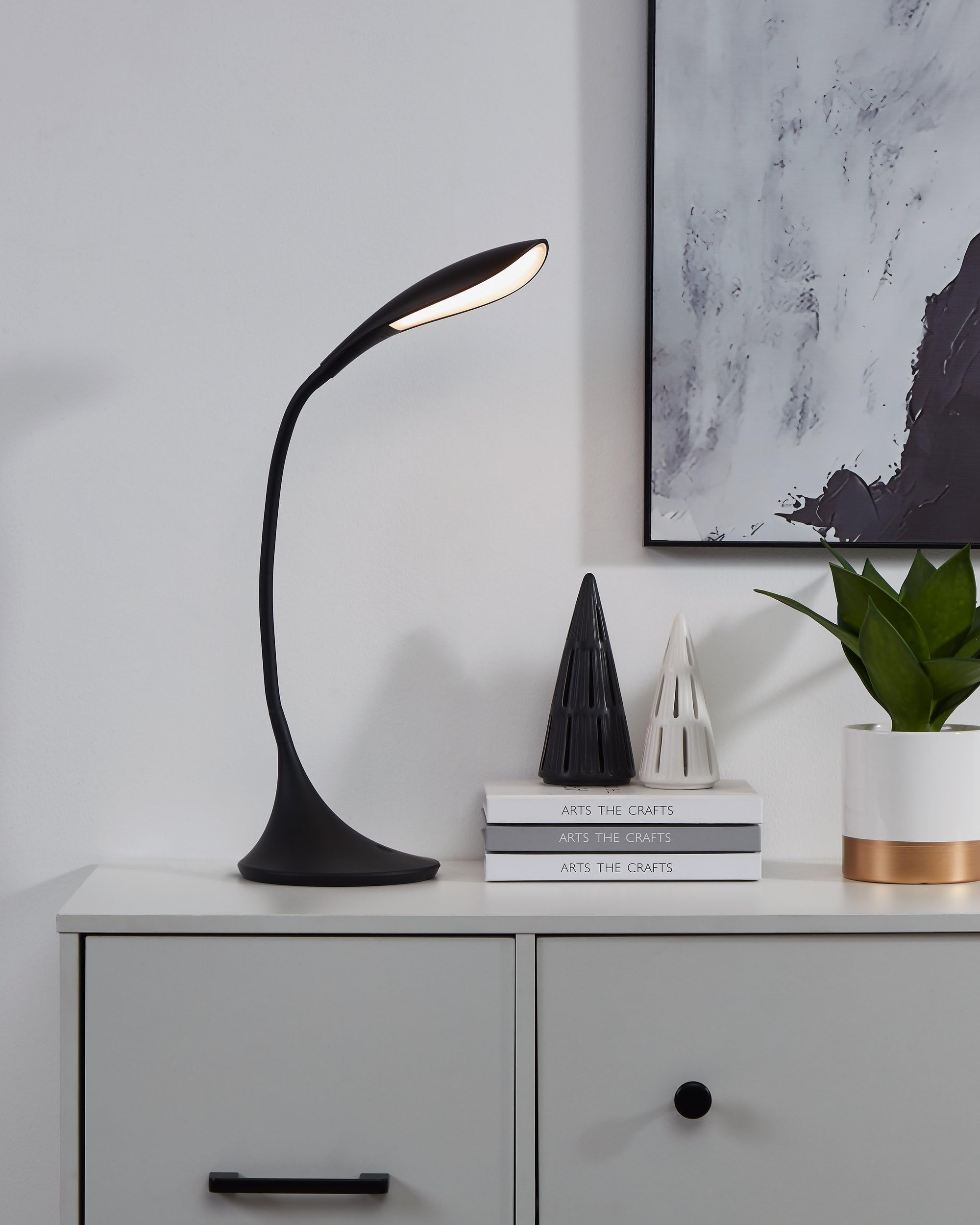 EGLO LED Tischlampe Dambera, 1 flammige Tischleuchte mit Touch, dimmbar | Schreibtischlampe, Minimalismus aus hochwertigem Kunststoff, Bürolampe in Schwarz