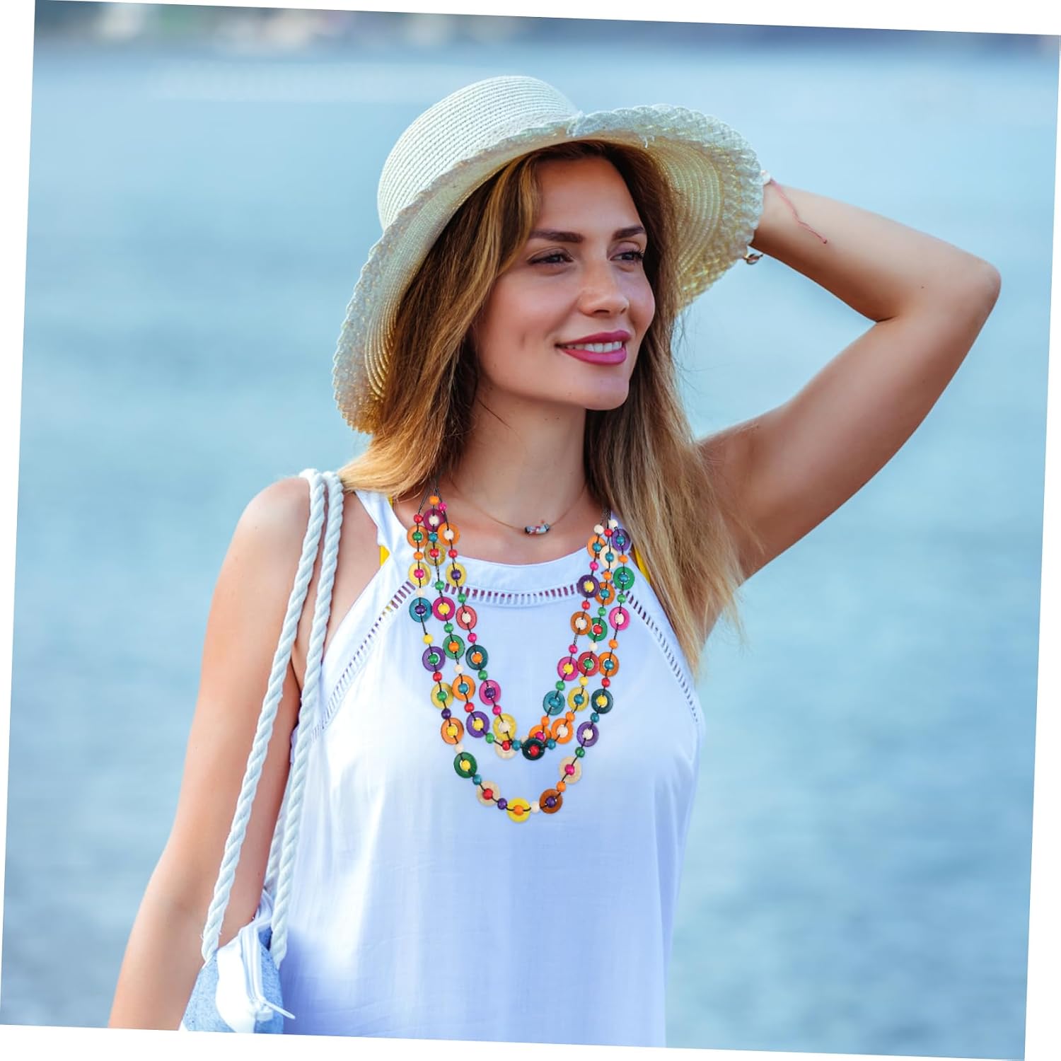 Women Bohemia Necklace Coconut Shell Hand-Knitted Beads Retro Beach Fashion Jewelry Pendant Charm Multicolor Necklace for Daily Wear Casual Outfits and Formal Occasions 23.62In Strand