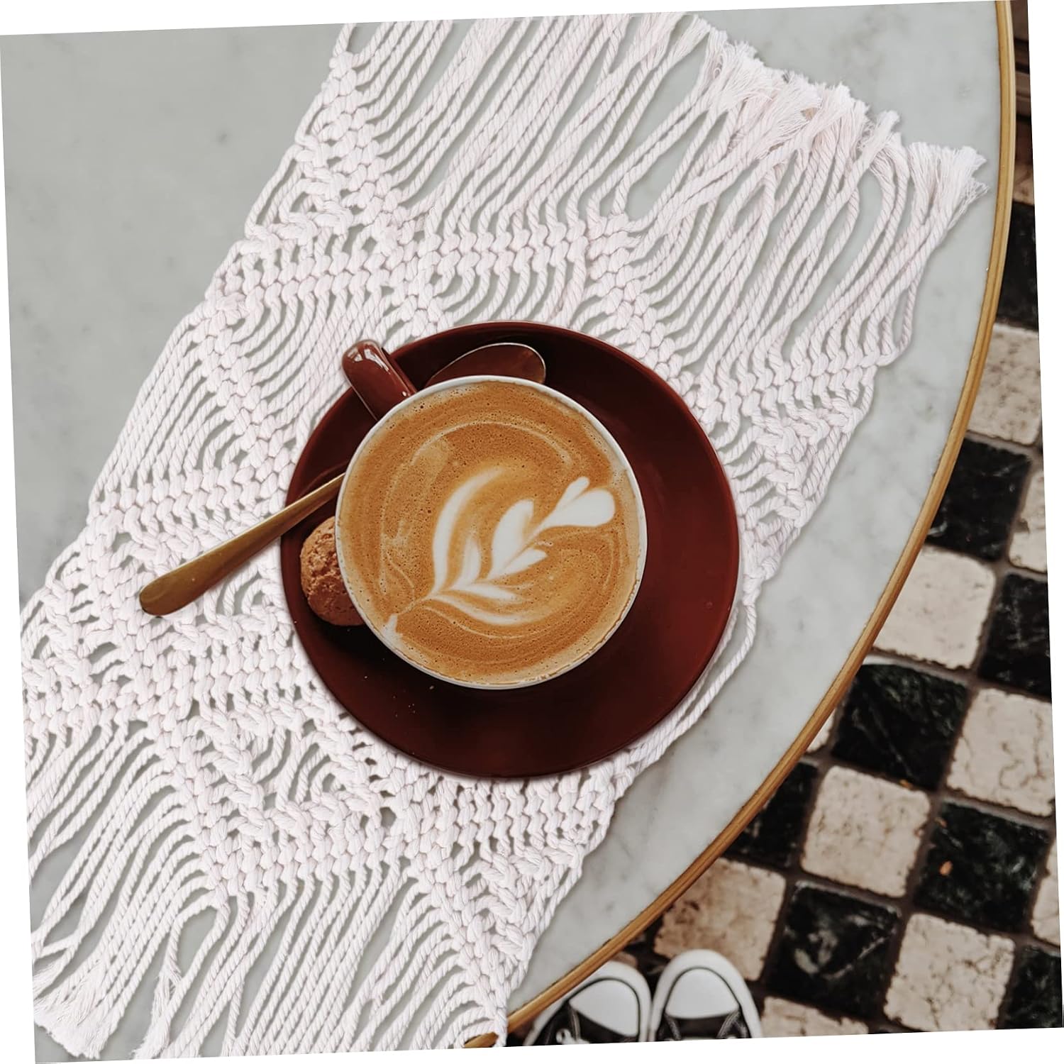 PRETYZOOM 1Pc Nordic Style Hand-Woven Table Mat Macrame Placemat for Dining Table Protection and Decoration Photo Prop for Home Cafe Restaurant Use