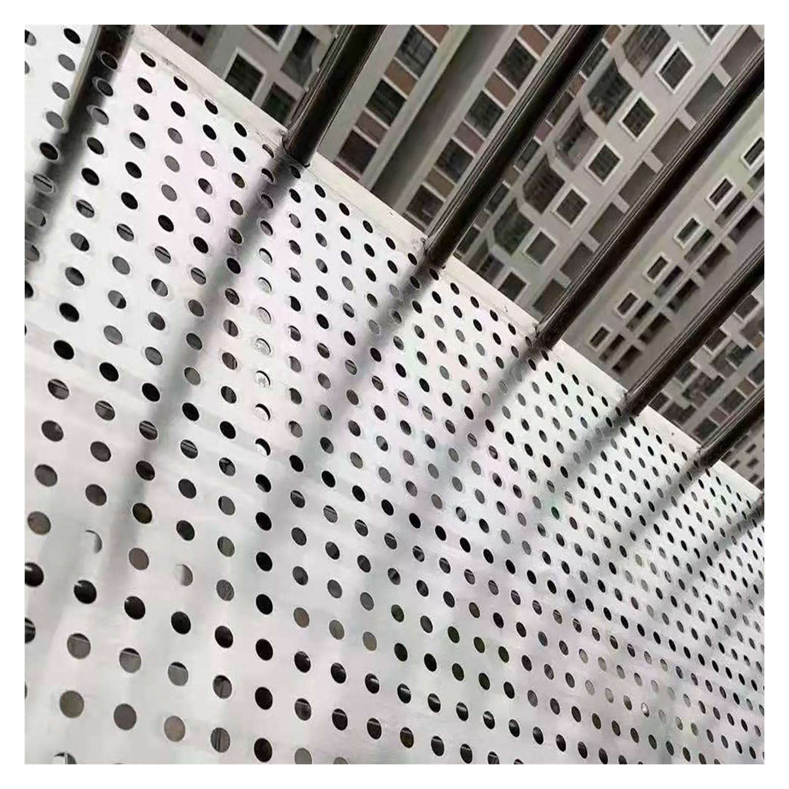 Perforiertes Metallblech aus 304 Edelstahl, 10 mm Loch, dekoratives Netz, langlebige Metallplatte für DIY-Projekte und Heimdekoration (50 x 120 cm)