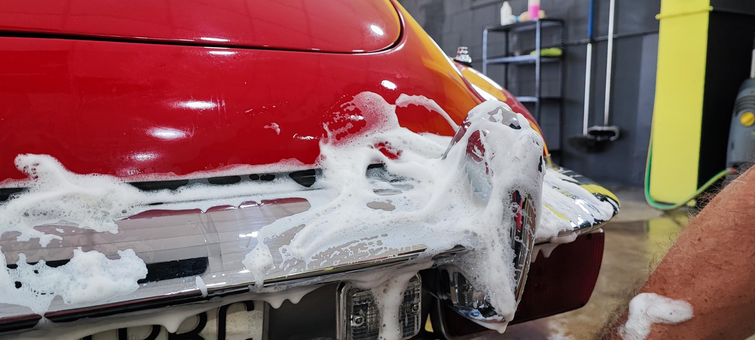 Tecnoxx – Silky Wash Champú Detergente Concentrado Ultra Activo para Limpieza Exterior de Coches, Motos y Bicicletas Envase Profesional 5L