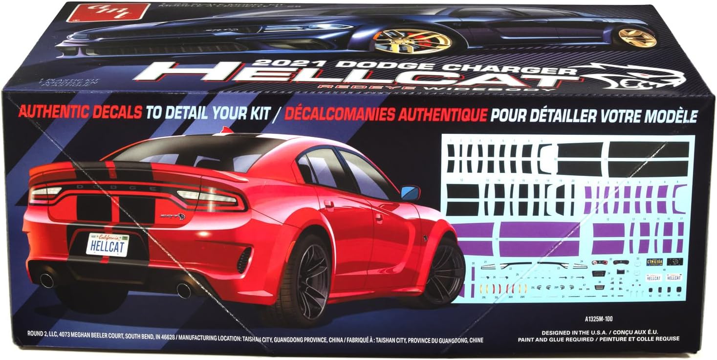 AMT Skill 2 Model Kit 2021 Hellcat Redeye Widebody 1/25 Scale Model AMT1325