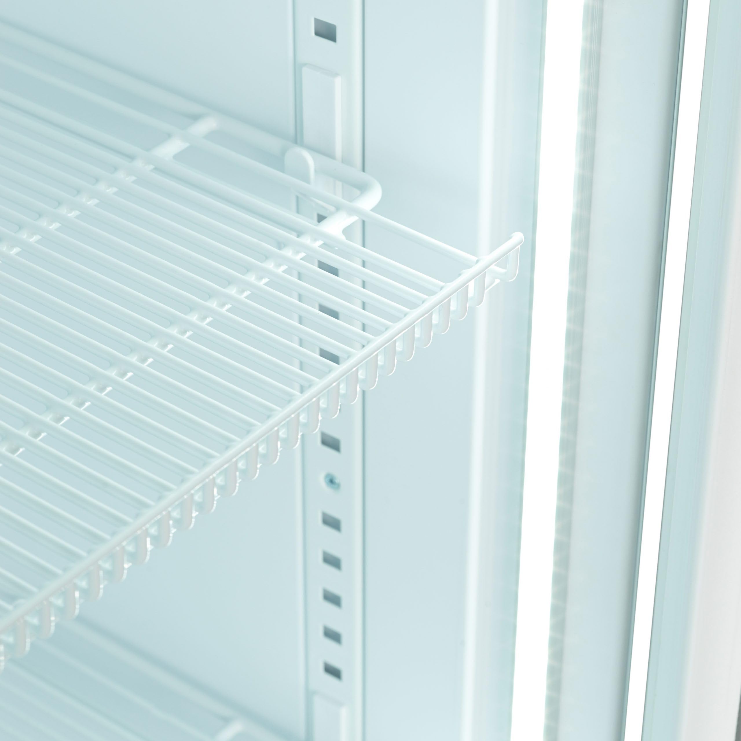 BEKO Professional Glaskühlschrank, ADN 203/2 BP, 320 Liter Nutzinhalt, 173x60x60 (HxBxT), 6 Einlegegitter, Automatische Abtauung, Weiß, Abschließbar, Freistehend