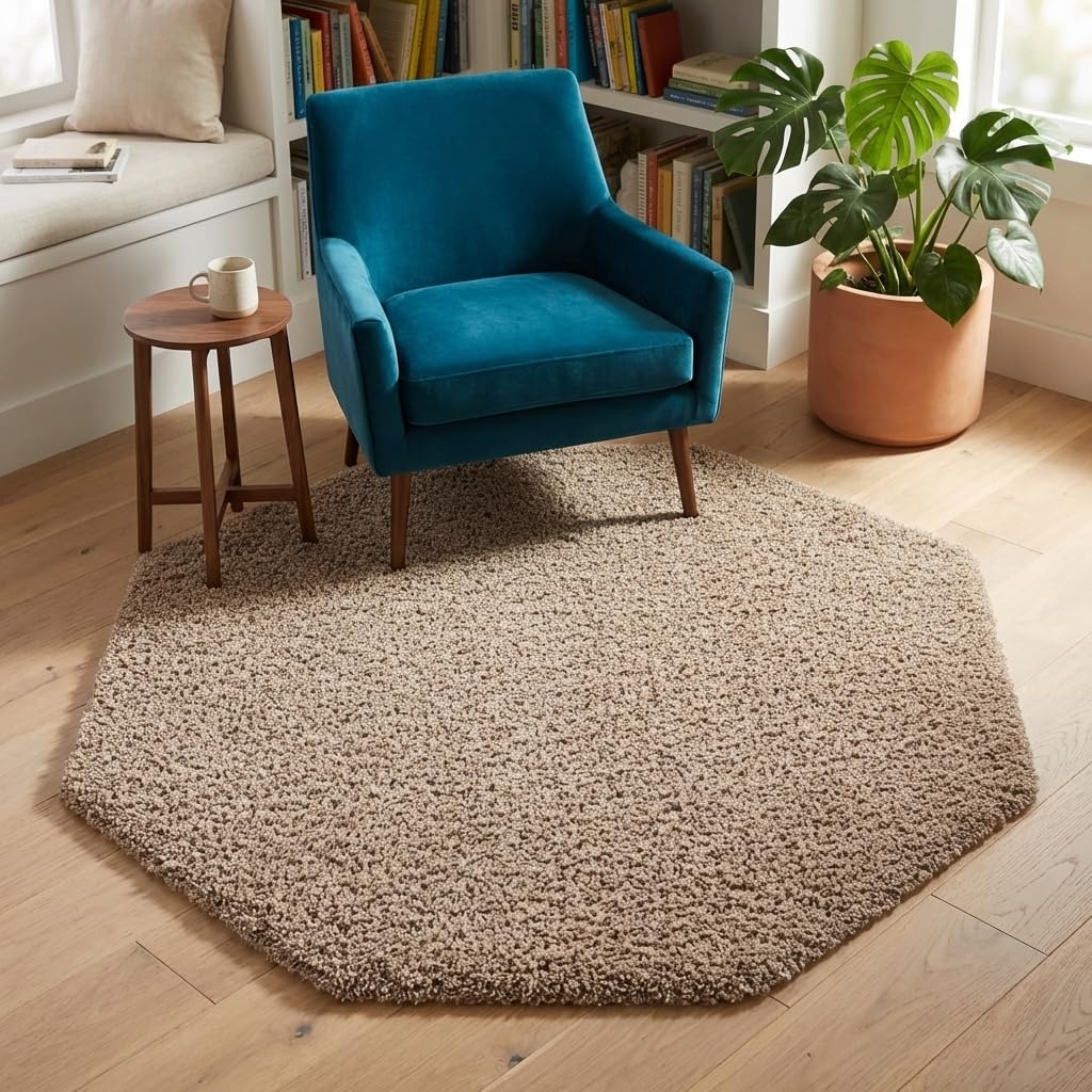 Unique Loom Solid Shag Collection Area Rug (6' 1" Octagon, Taupe)