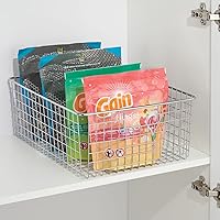 Vista 3 de mDesign - Canasta de reja de metal con asas para almanenamiento y organización, Cromado