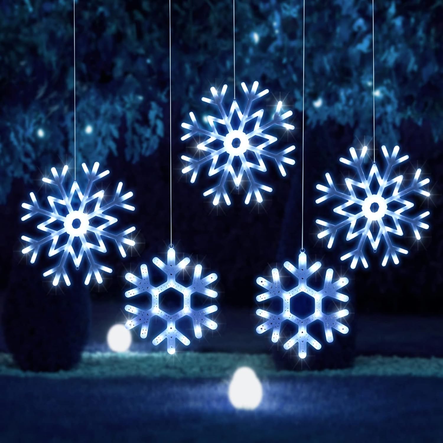 5 Pcs Large White Christmas Snowflake Lights LED Hanging Light Decoration 16 and 12 Inches Acrylic Snowflake Lights Decor with Plug for Xmas Indoor Outdoor Patio Window Skyline Roof Decorations