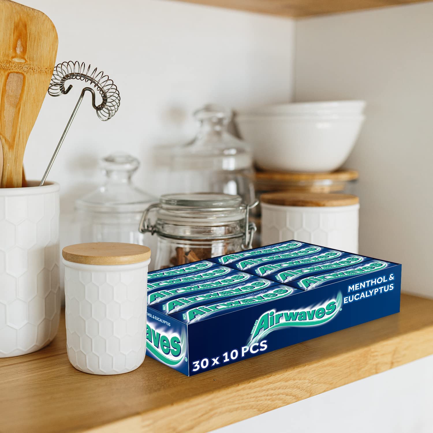 AIRWAVES Chewing Gum Sans Sucre Goût Menthol et Eucalyptus 30 Paquets 300 Dragées 420g